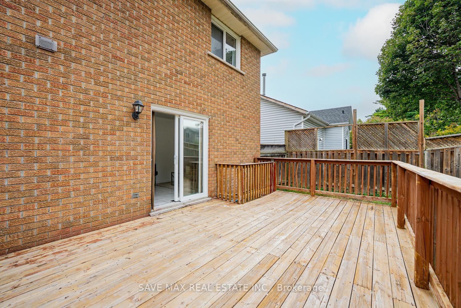 Photo 44 of 336 Imperial Road S, Guelph, Willow West/Sugarbush/West Acres — HOMEH