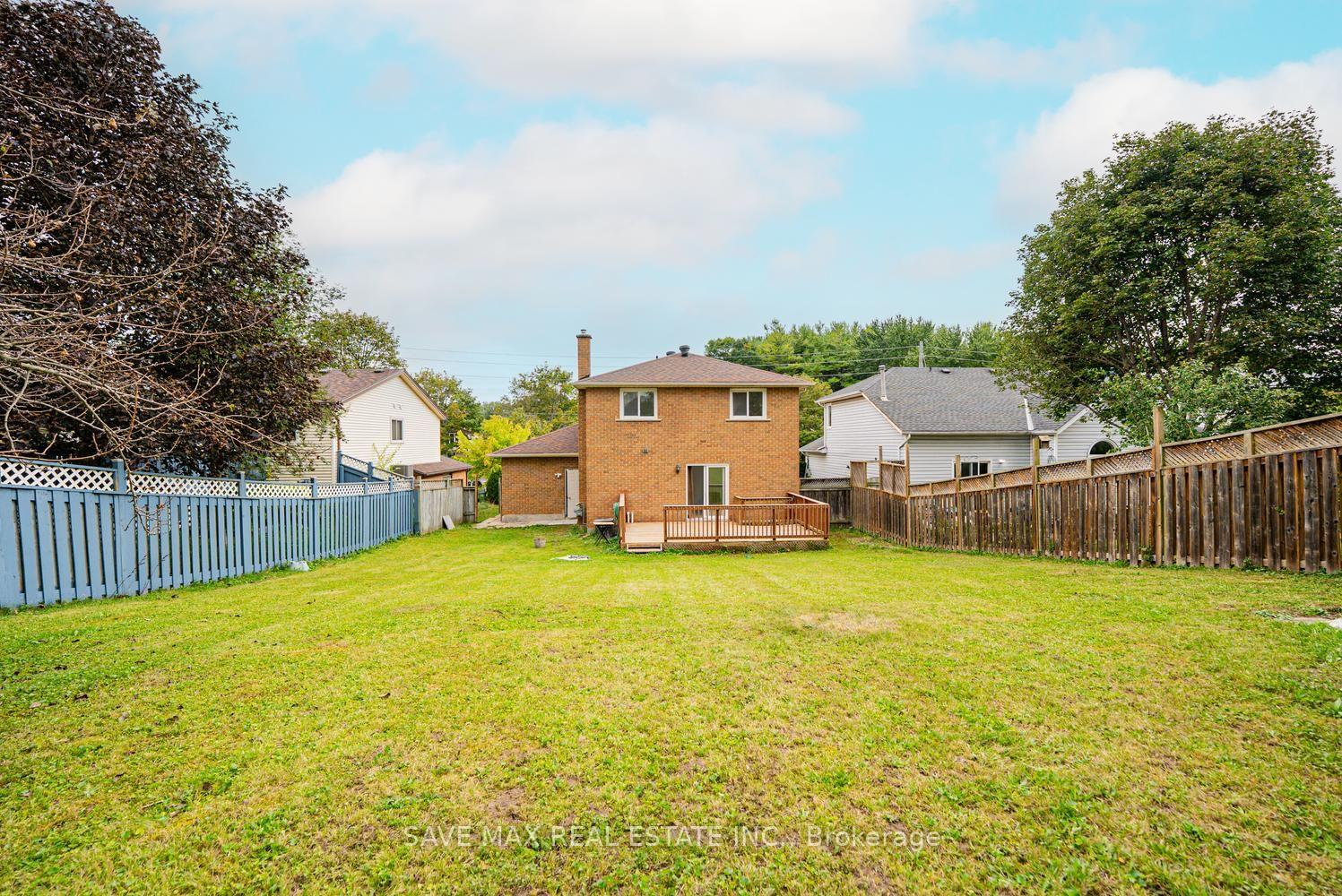 Photo 45 of 336 Imperial Road S, Guelph, Willow West/Sugarbush/West Acres — HOMEH