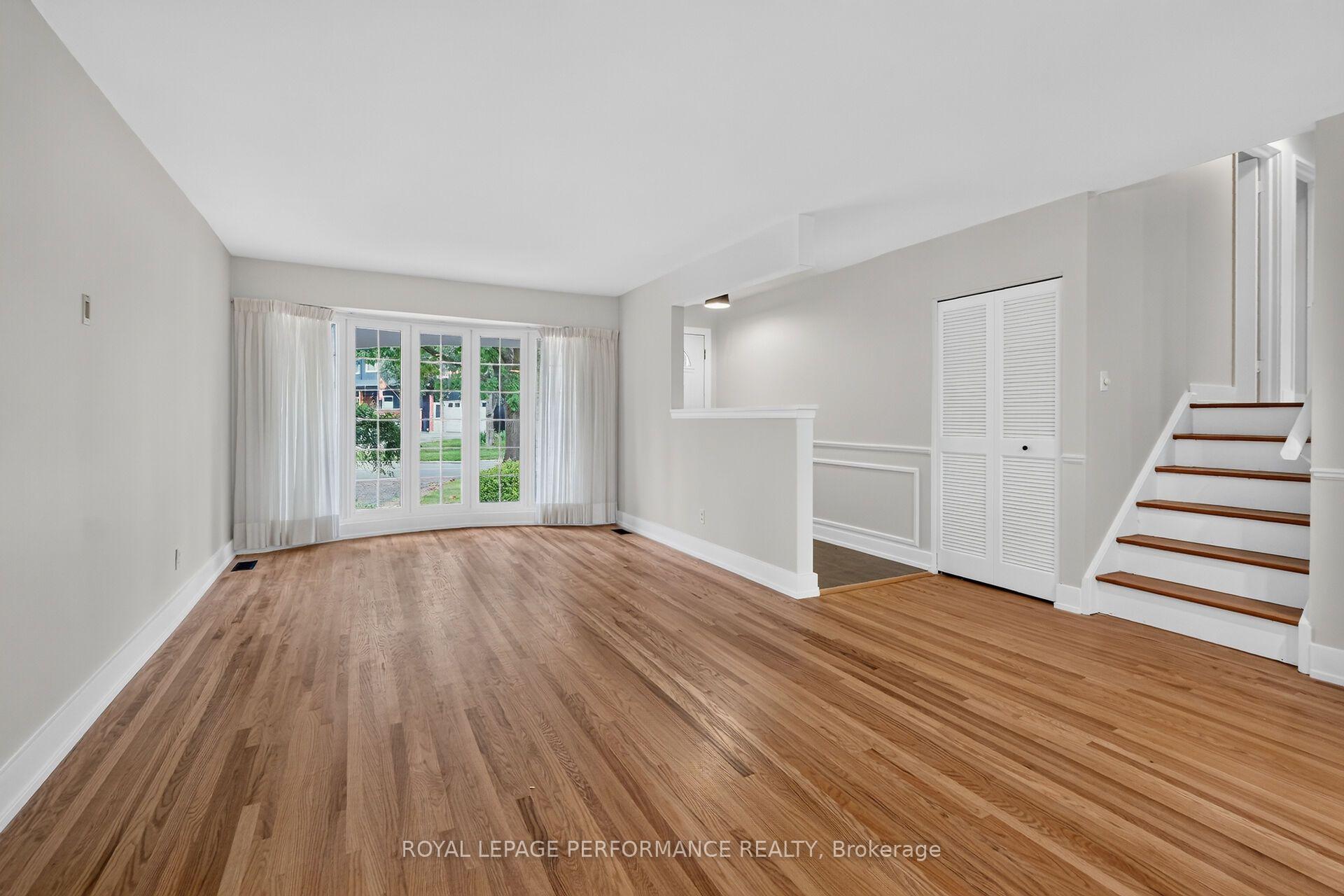 Photo 5 of 2337 Samuel Drive, Ottawa, Elmvale Acres/Urbandale — HOMEH