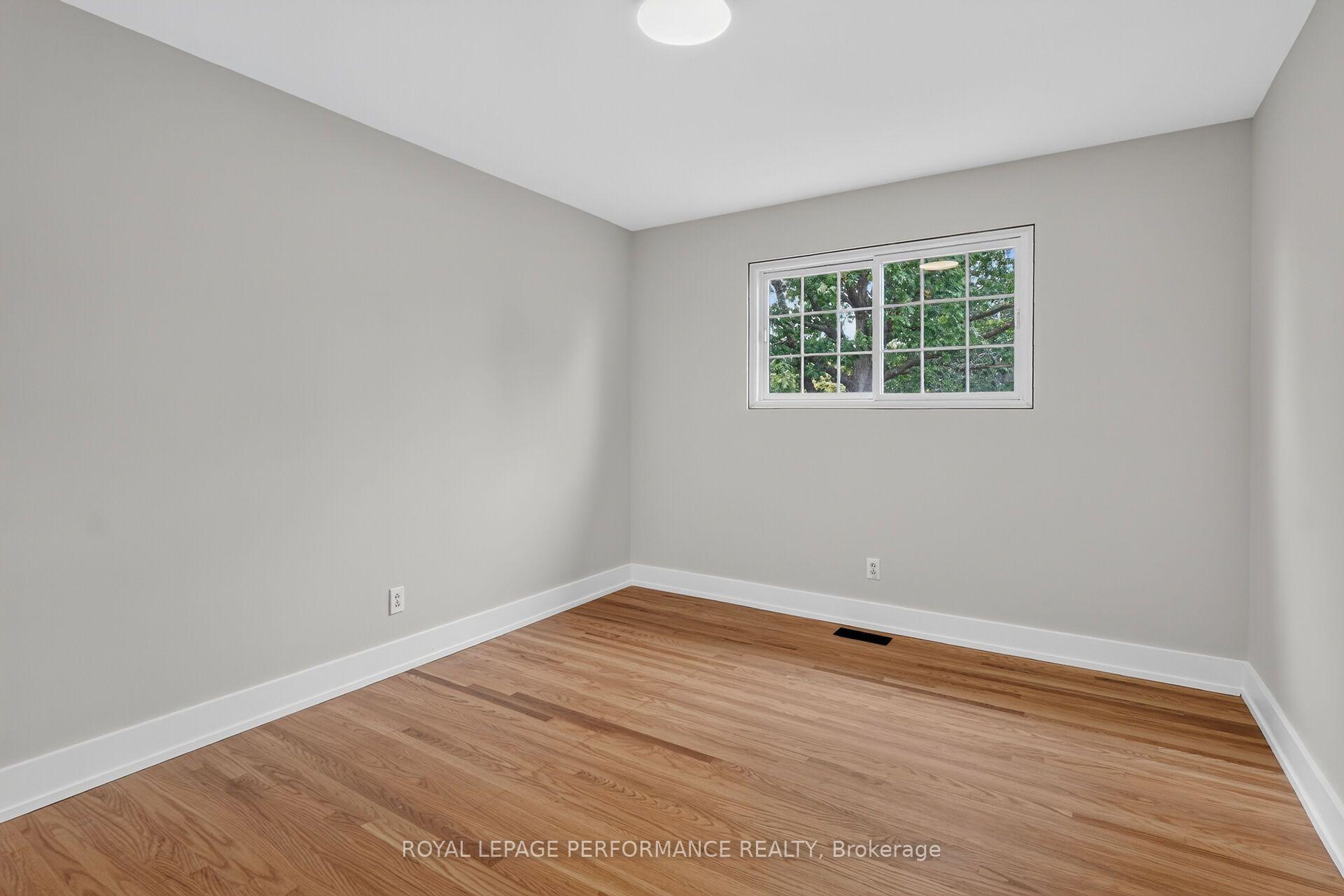 Photo 23 of 2337 Samuel Drive, Ottawa, Elmvale Acres/Urbandale — HOMEH