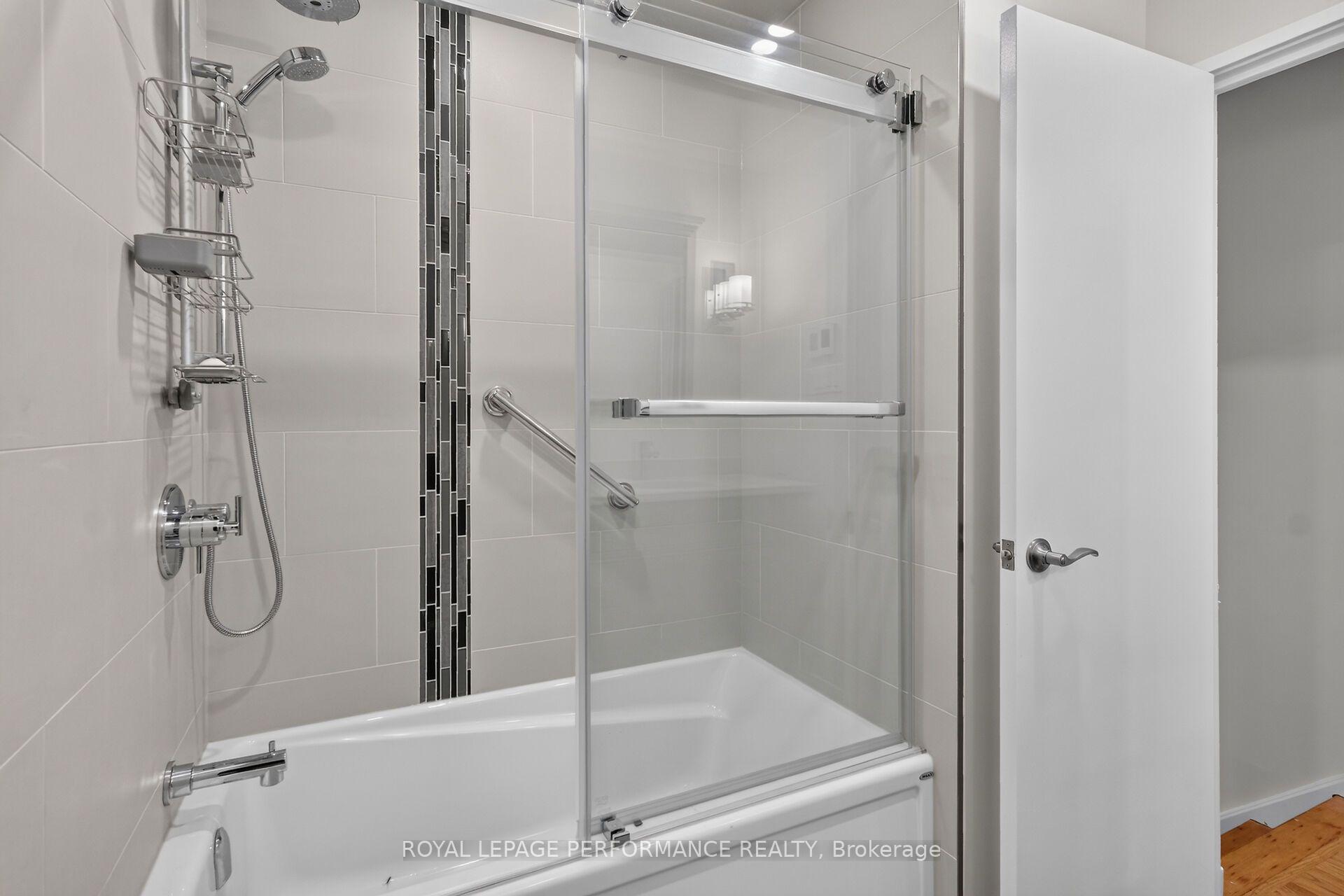 Photo 24 of 2337 Samuel Drive, Ottawa, Elmvale Acres/Urbandale — HOMEH