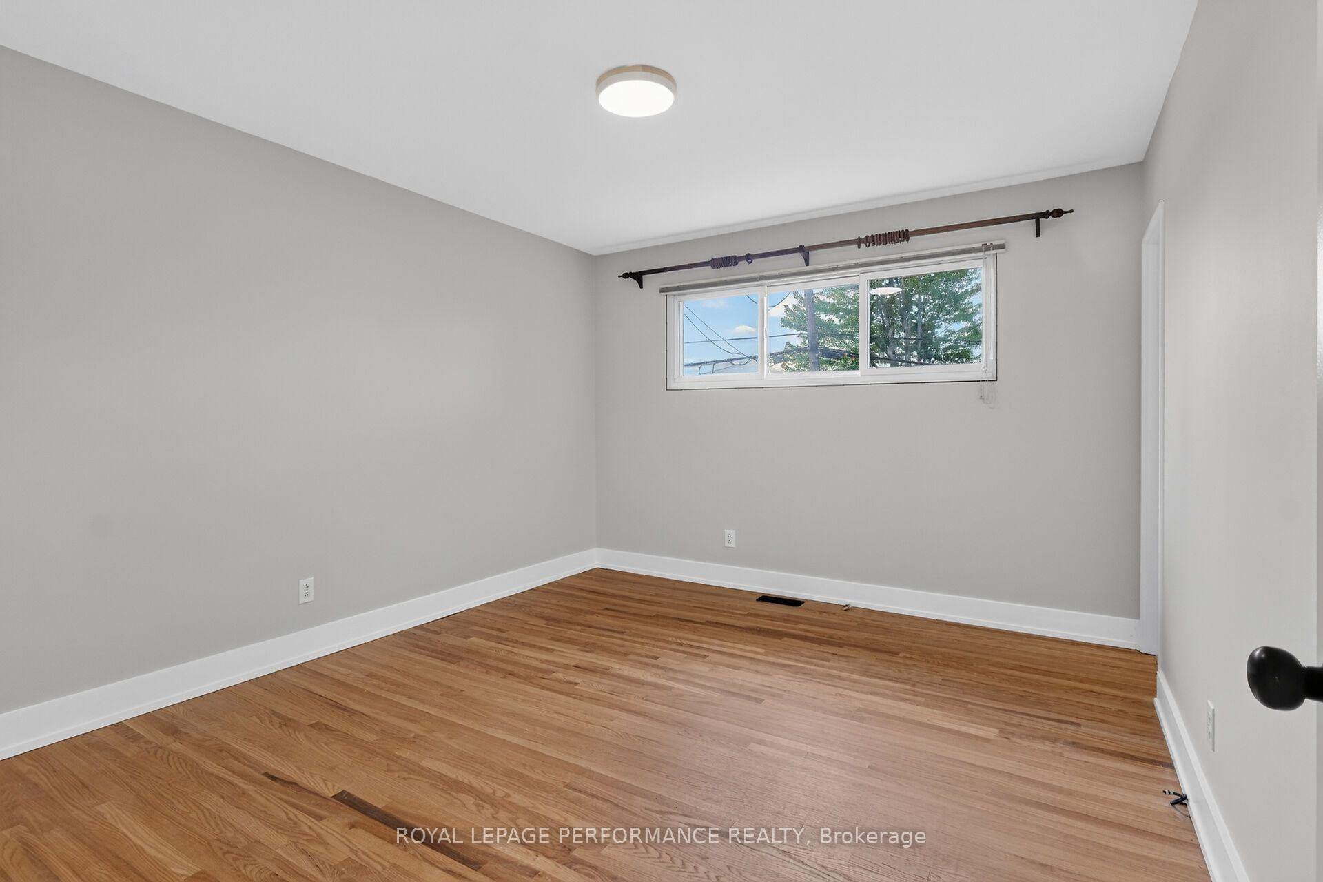 Photo 31 of 2337 Samuel Drive, Ottawa, Elmvale Acres/Urbandale — HOMEH