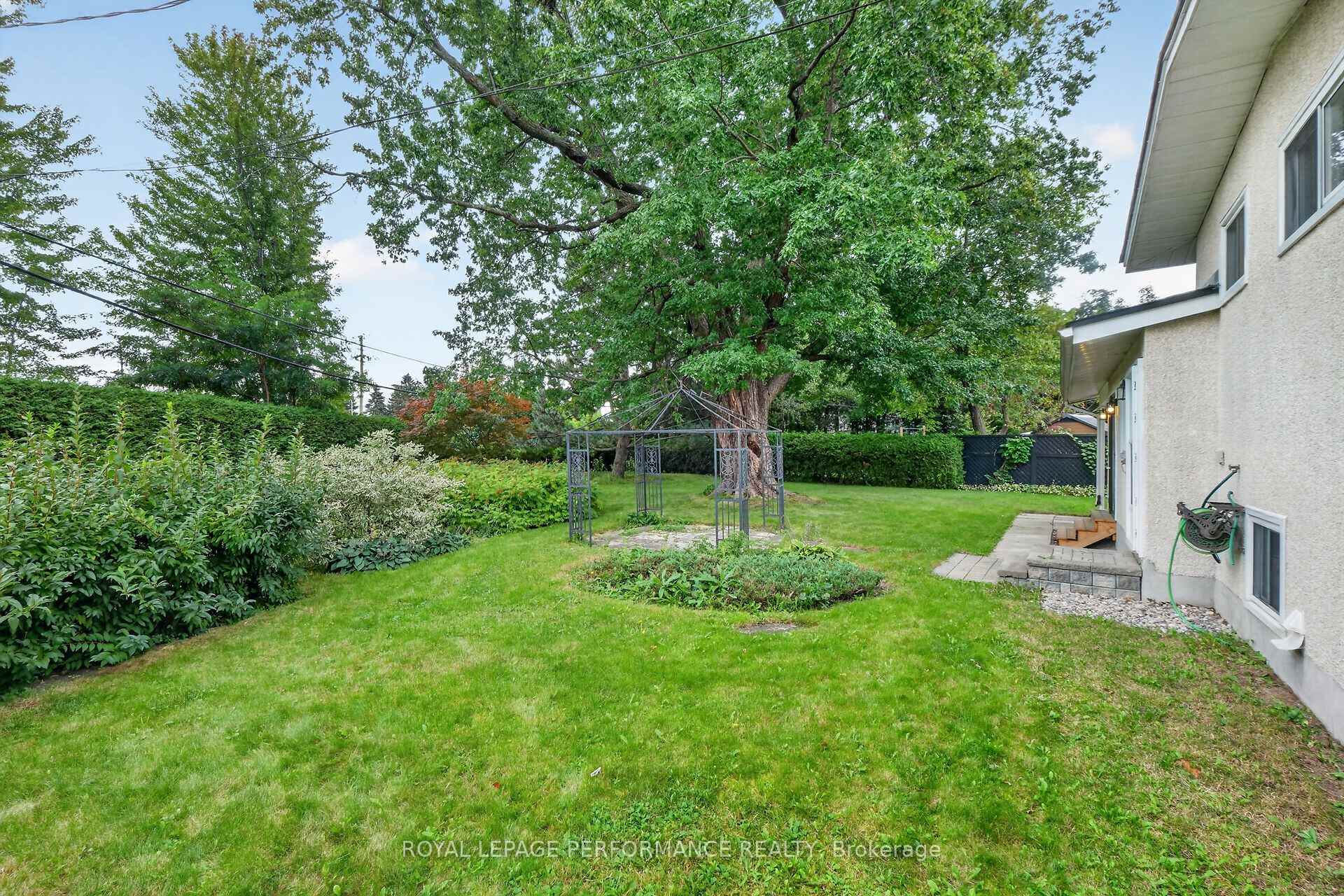 Photo 47 of 2337 Samuel Drive, Ottawa, Elmvale Acres/Urbandale — HOMEH