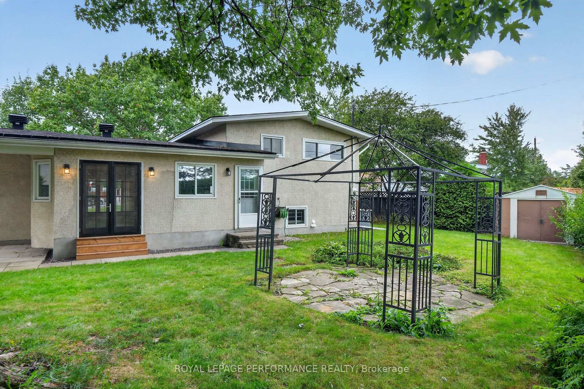 Photo 49 of 2337 Samuel Drive, Ottawa, Elmvale Acres/Urbandale — HOMEH