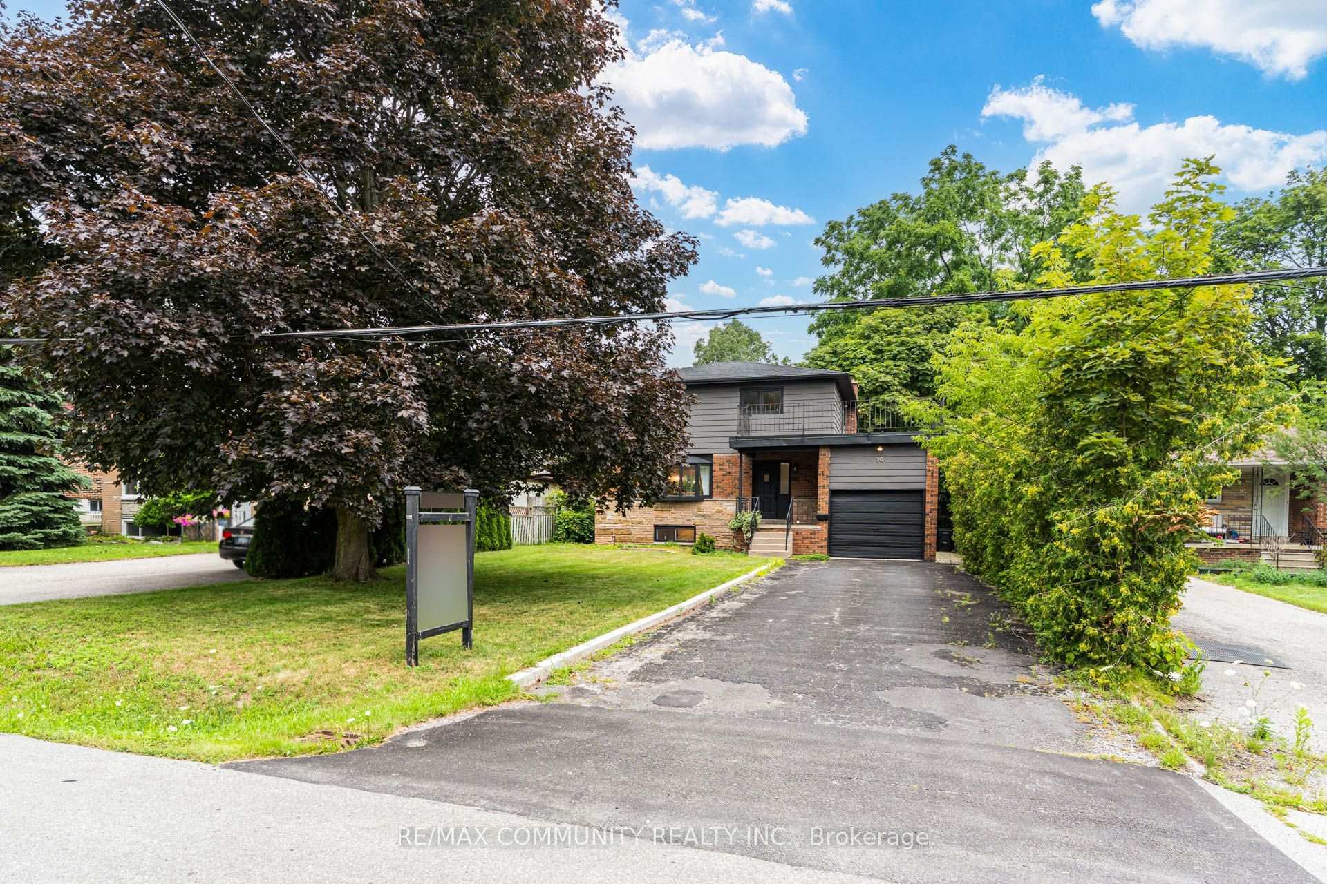 Photo 3 of 90 Euclid Avenue, Scarborough, Highland Creek — HOMEH
