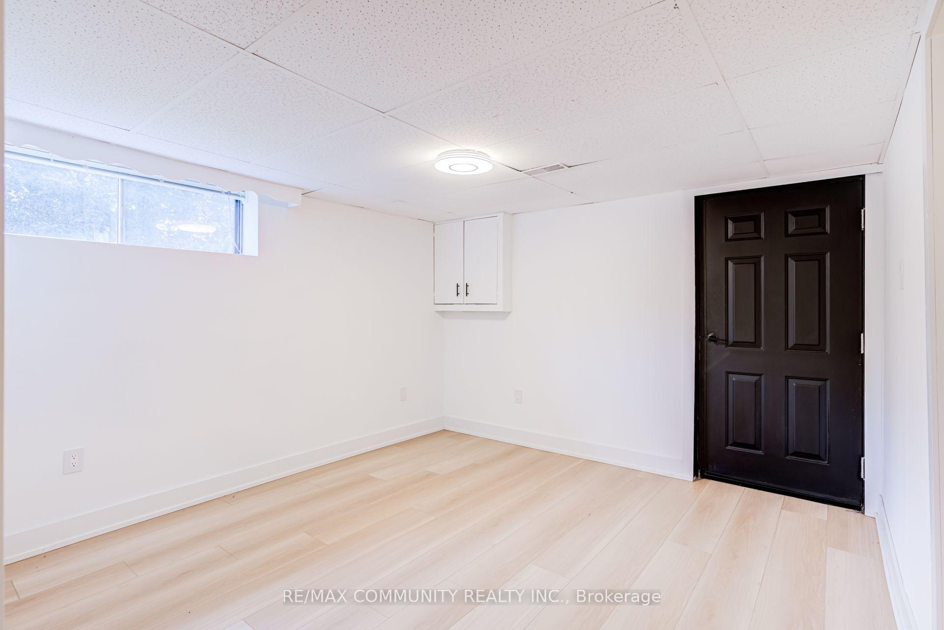 Photo 33 of 90 Euclid Avenue, Scarborough, Highland Creek — HOMEH