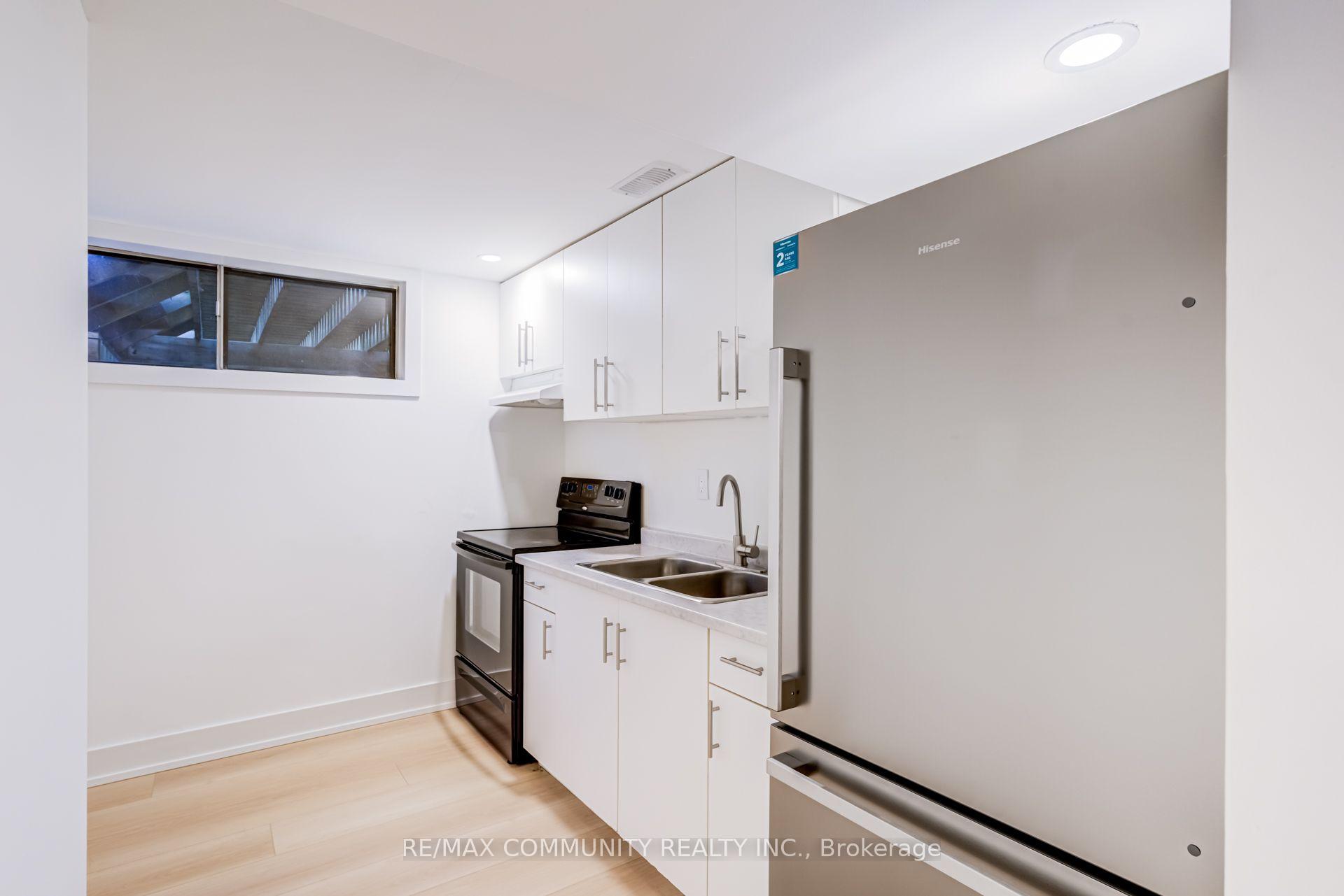 Photo 37 of 90 Euclid Avenue, Scarborough, Highland Creek — HOMEH
