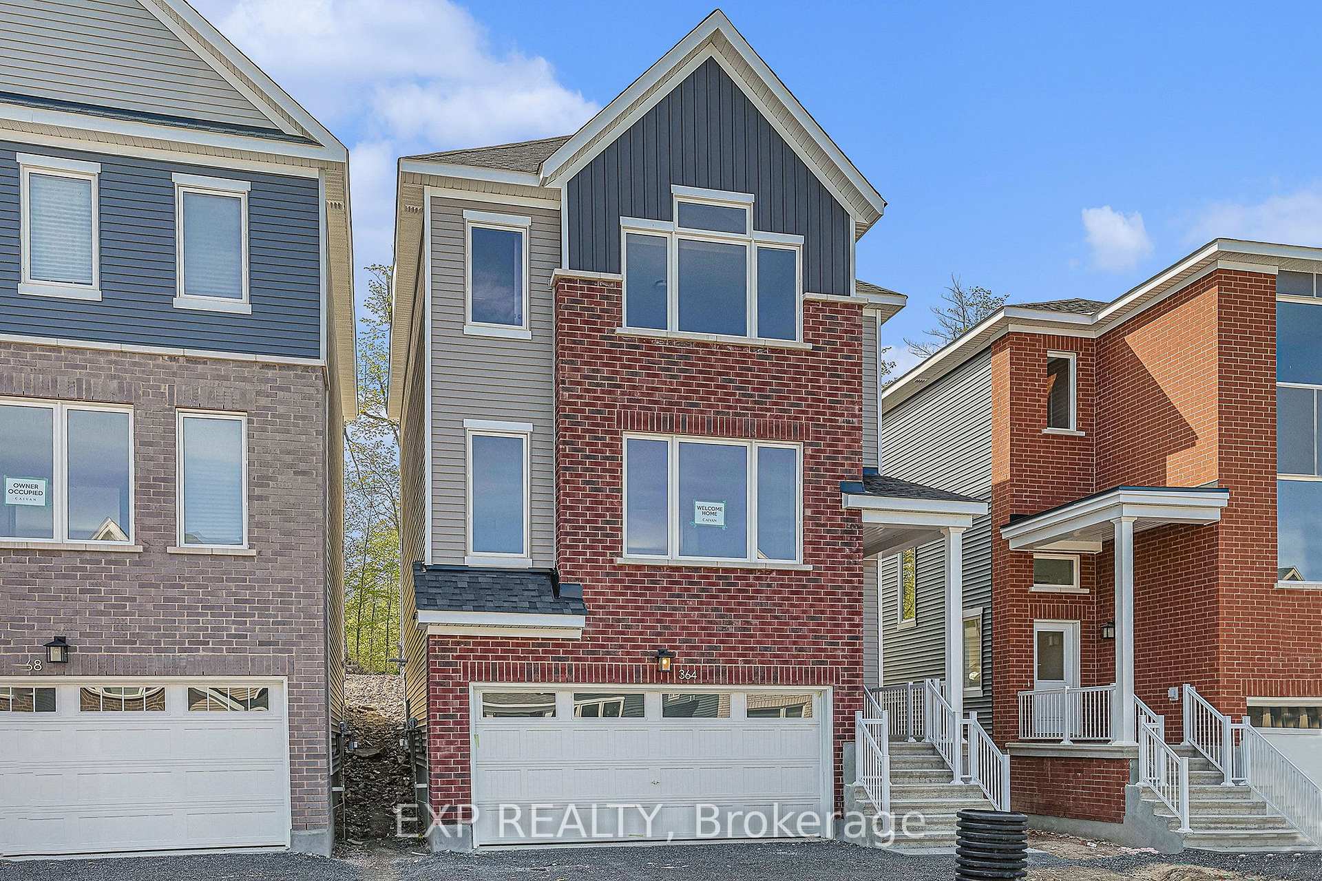 Photo 3 of 364 Appalachian Circle, Ottawa, Barrhaven - Half Moon Bay — HOMEH