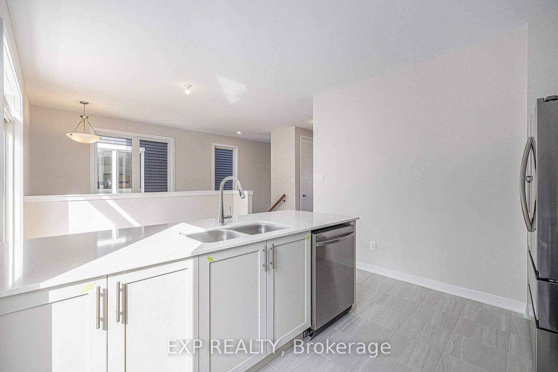 Photo 17 of 364 Appalachian Circle, Ottawa, Barrhaven - Half Moon Bay — HOMEH