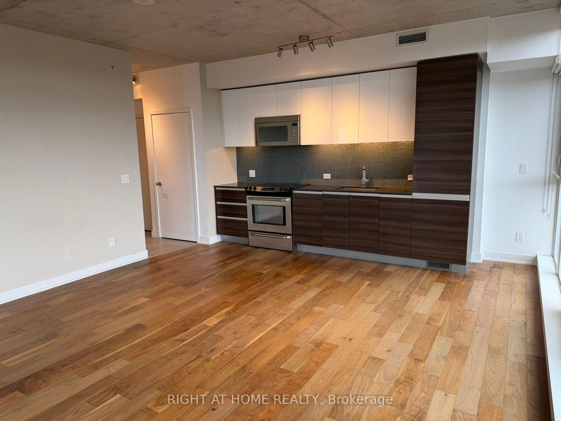 Photo 5 of Unit 1005, 1190 Dundas Street E, Toronto, South Riverdale — HOMEH