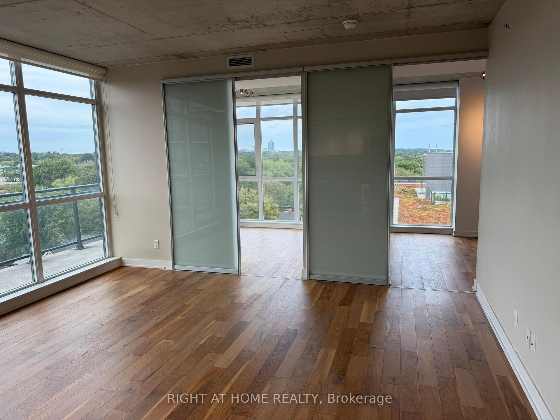 Photo 6 of Unit 1005, 1190 Dundas Street E, Toronto, South Riverdale — HOMEH