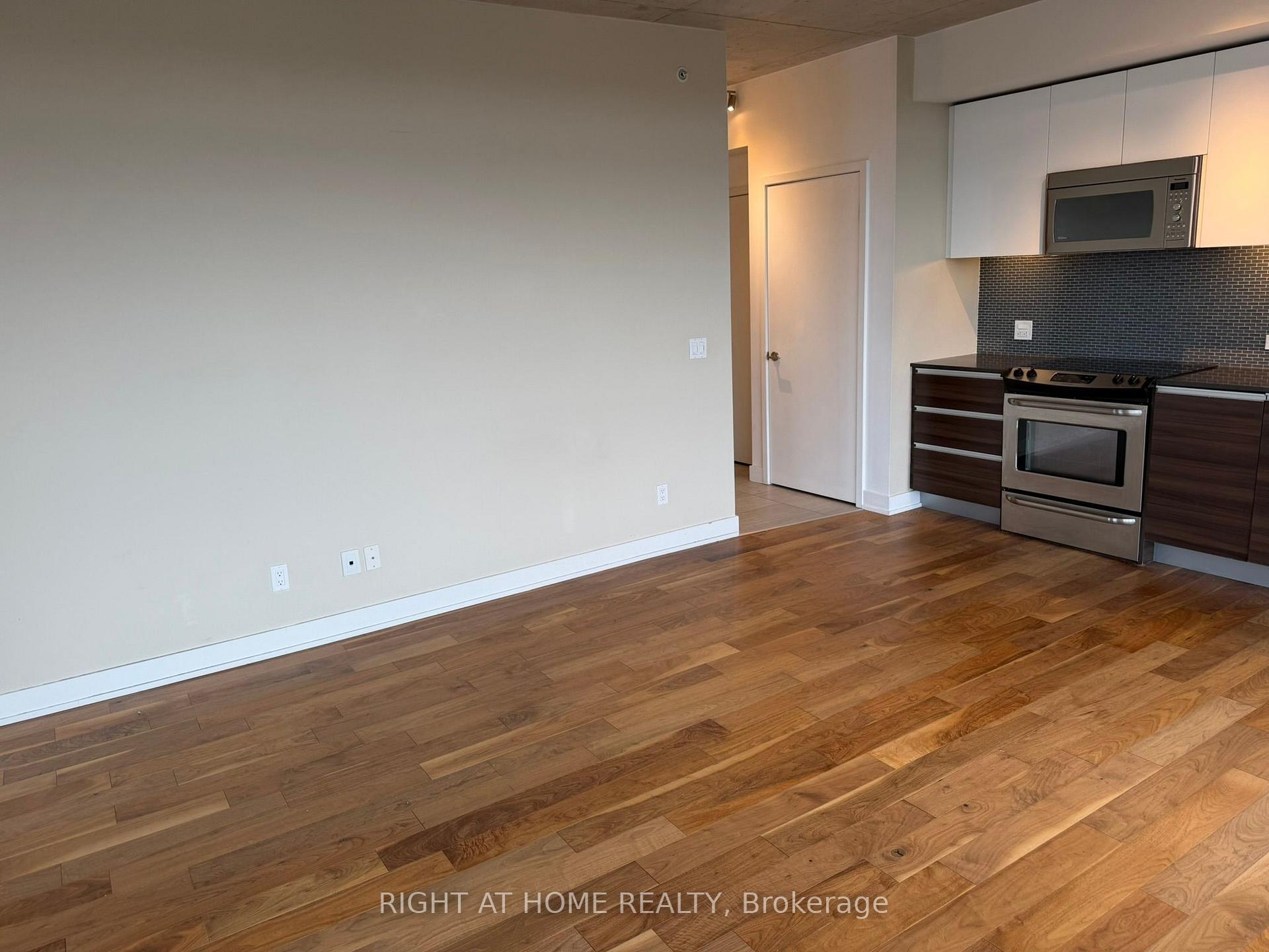 Photo 7 of Unit 1005, 1190 Dundas Street E, Toronto, South Riverdale — HOMEH