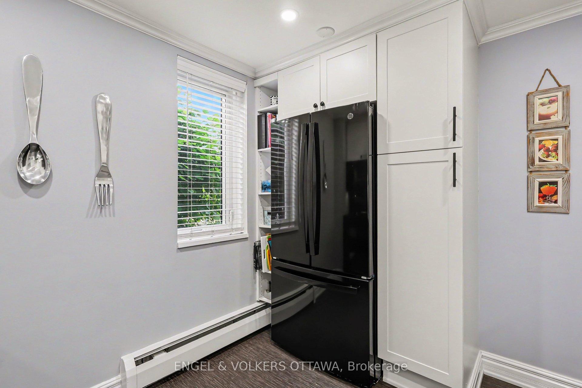 Photo 6 of Unit 109, 915 Elmsmere Road, Ottawa, Beacon Hill South — HOMEH