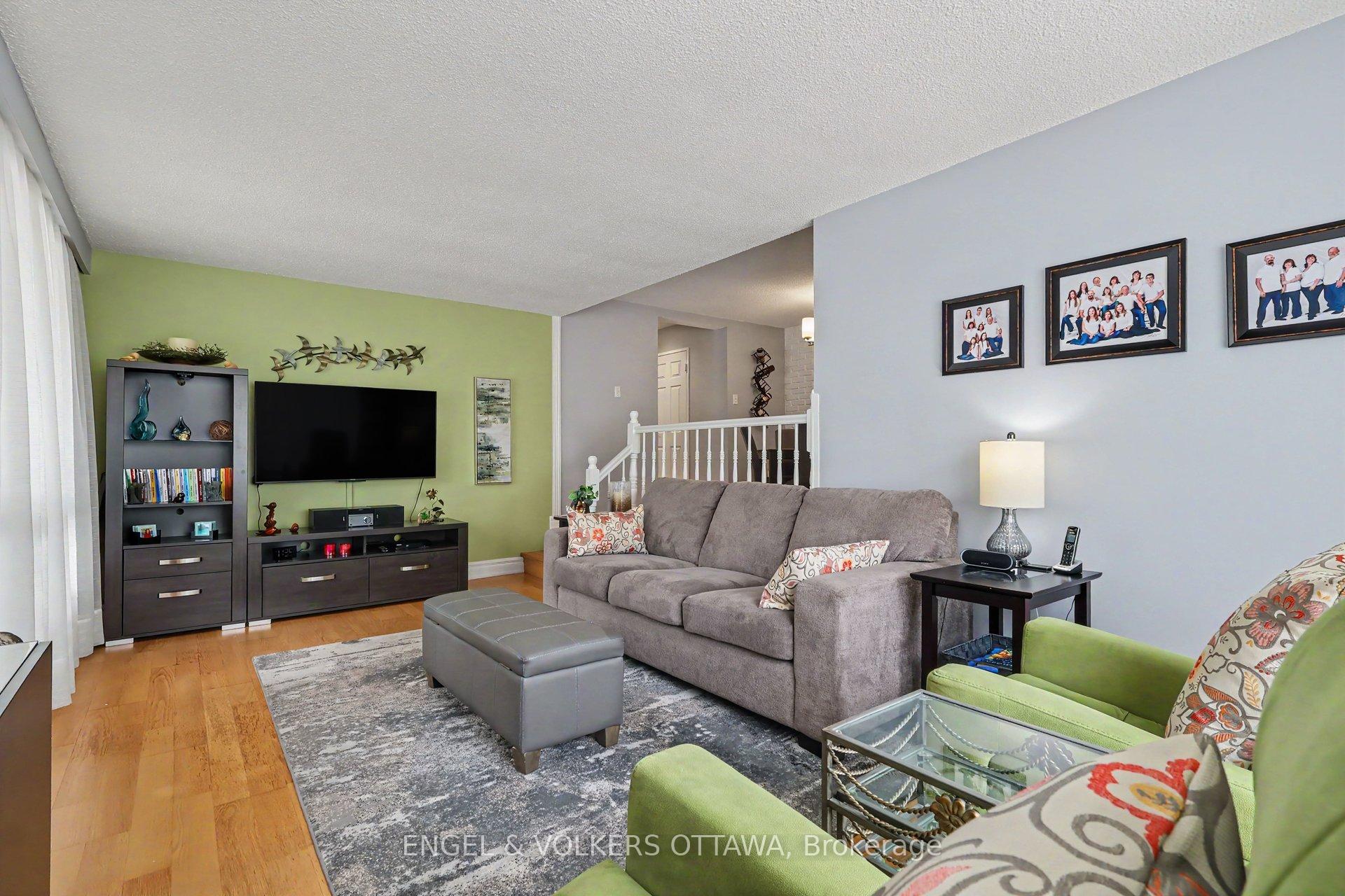 Photo 11 of Unit 109, 915 Elmsmere Road, Ottawa, Beacon Hill South — HOMEH