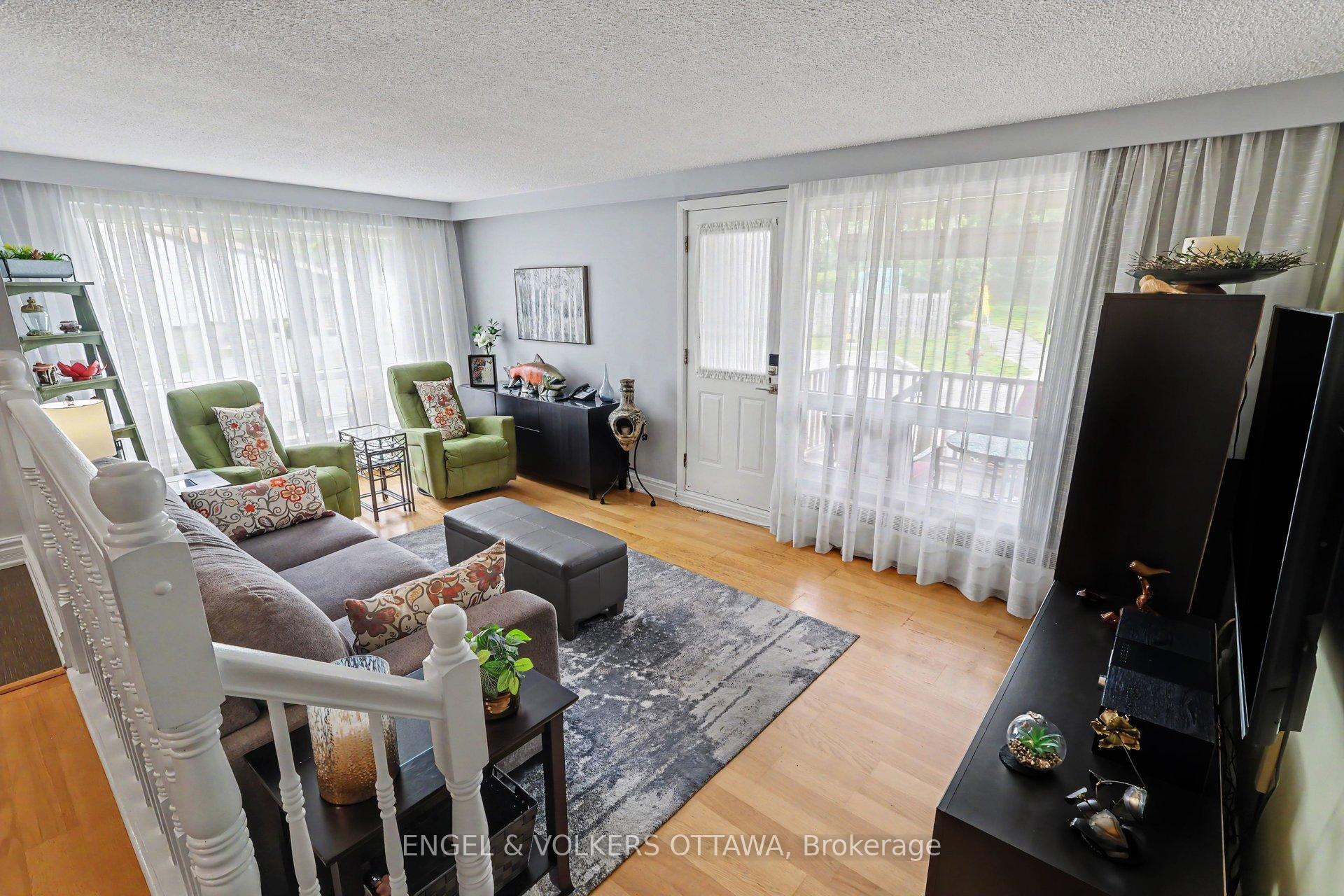 Photo 12 of Unit 109, 915 Elmsmere Road, Ottawa, Beacon Hill South — HOMEH