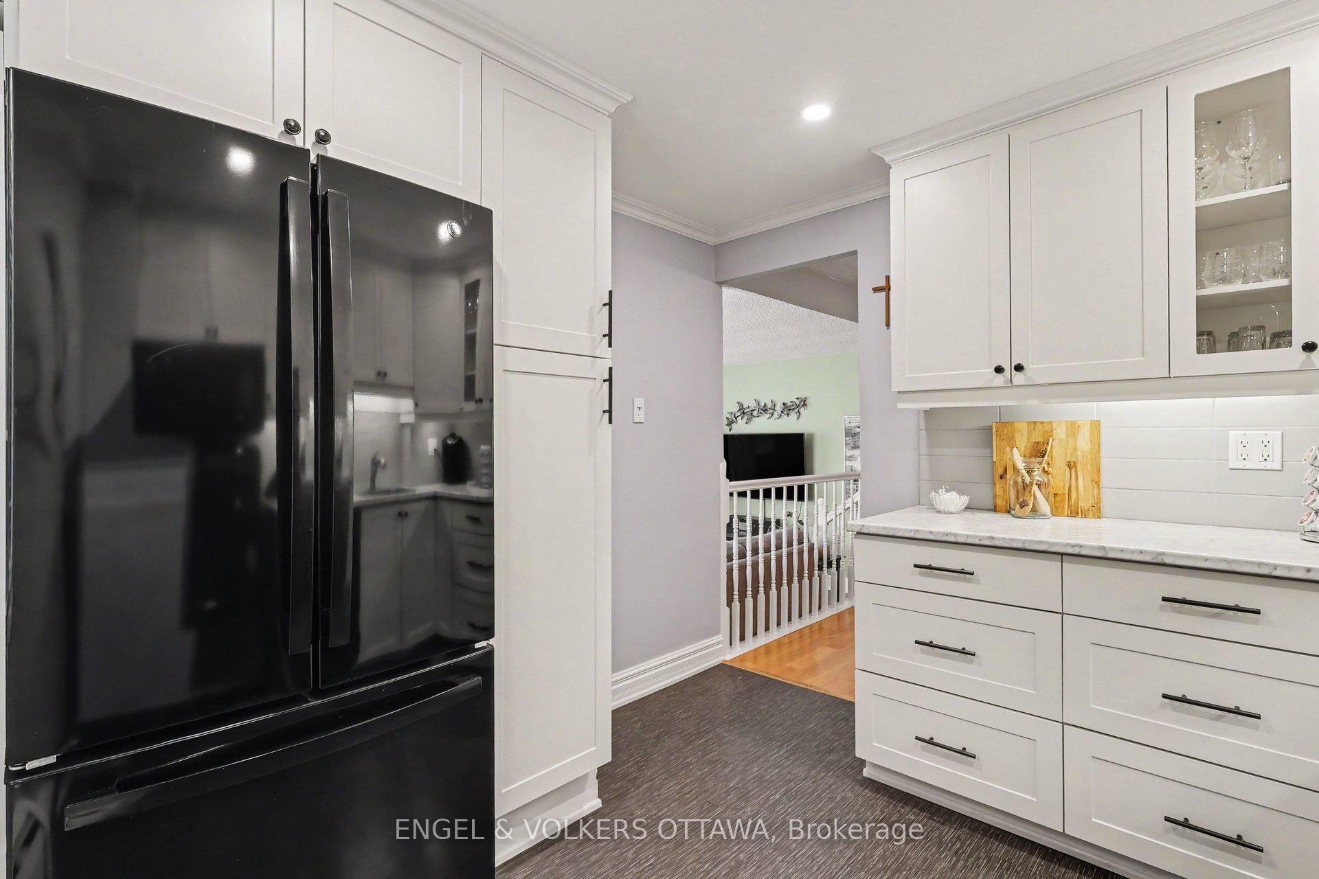 Photo 19 of Unit 109, 915 Elmsmere Road, Ottawa, Beacon Hill South — HOMEH