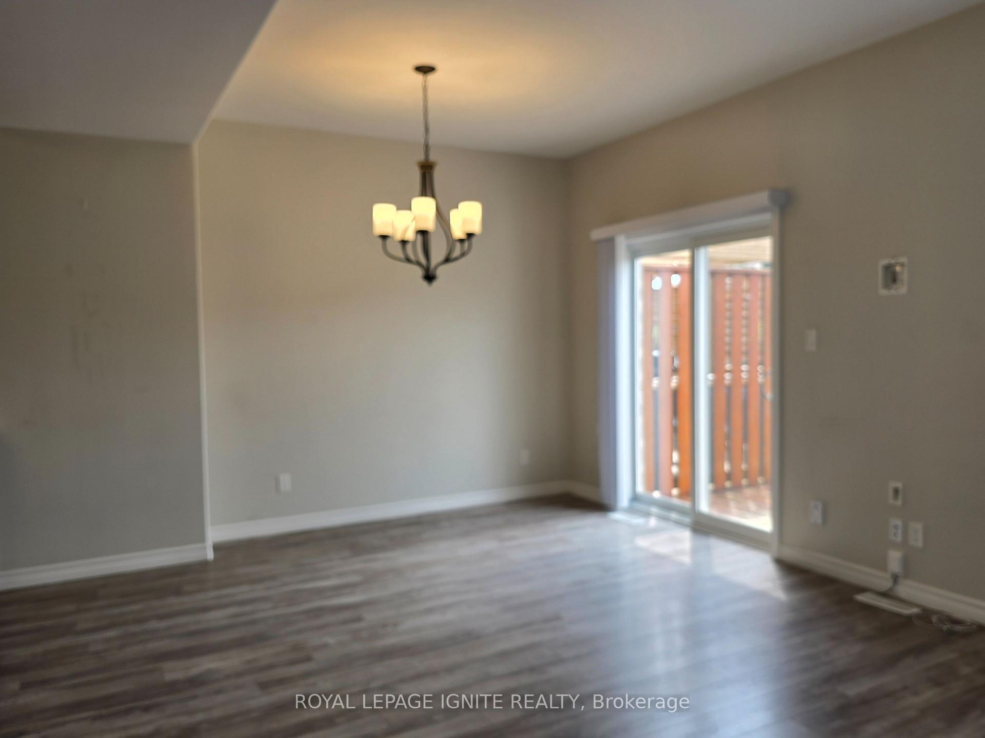 Photo 4 of 52 Cottonwood Drive, Belleville, Thurlow Ward — HOMEH