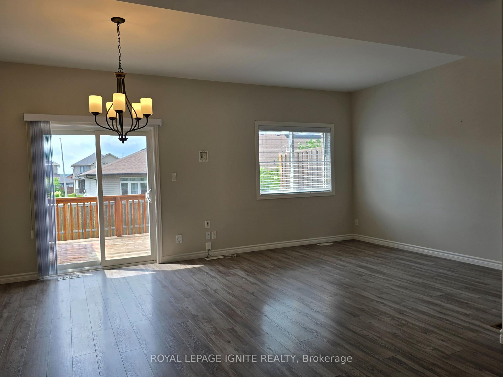 Photo 7 of 52 Cottonwood Drive, Belleville, Thurlow Ward — HOMEH