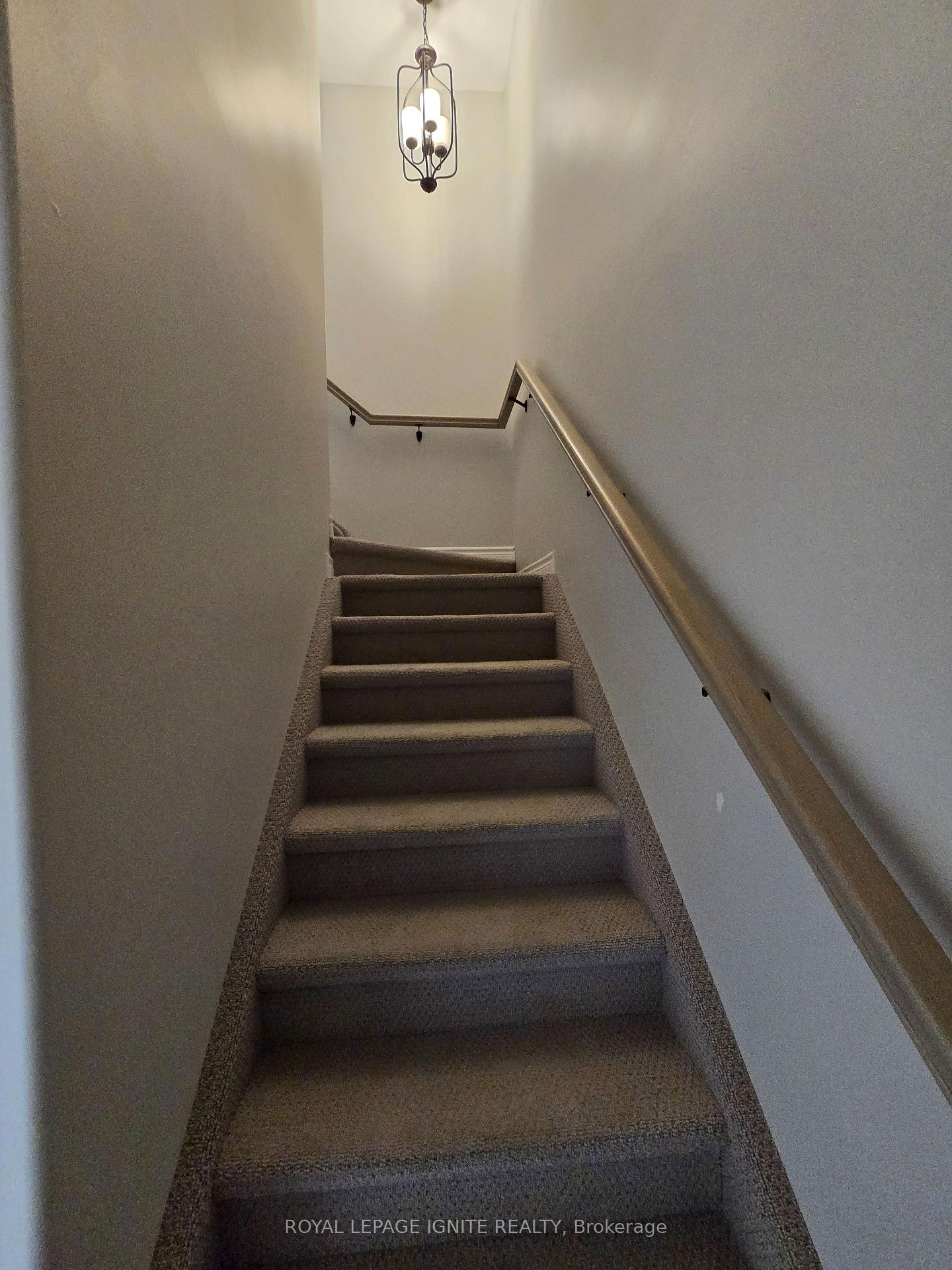 Photo 10 of 52 Cottonwood Drive, Belleville, Thurlow Ward — HOMEH