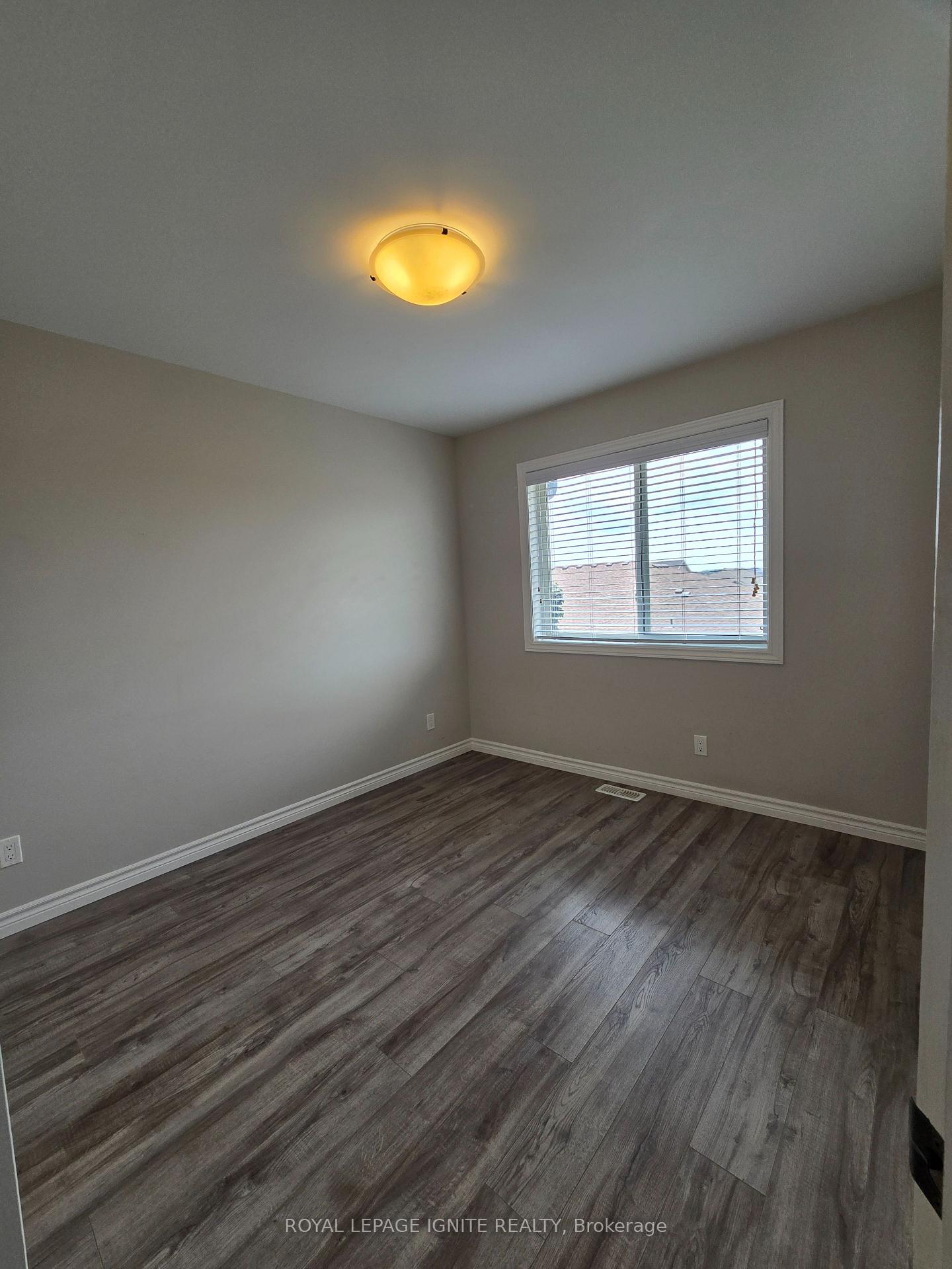 Photo 11 of 52 Cottonwood Drive, Belleville, Thurlow Ward — HOMEH