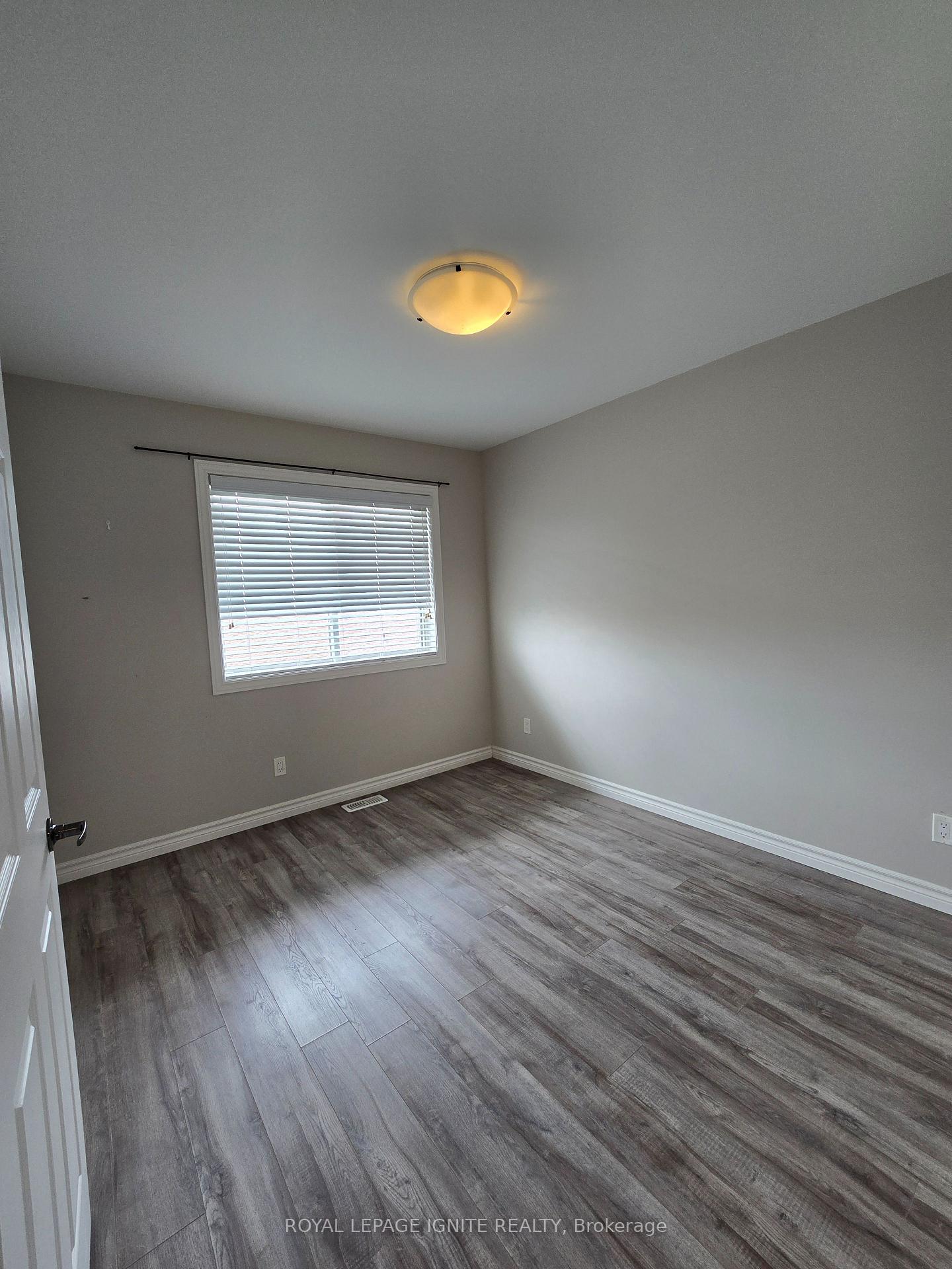 Photo 13 of 52 Cottonwood Drive, Belleville, Thurlow Ward — HOMEH