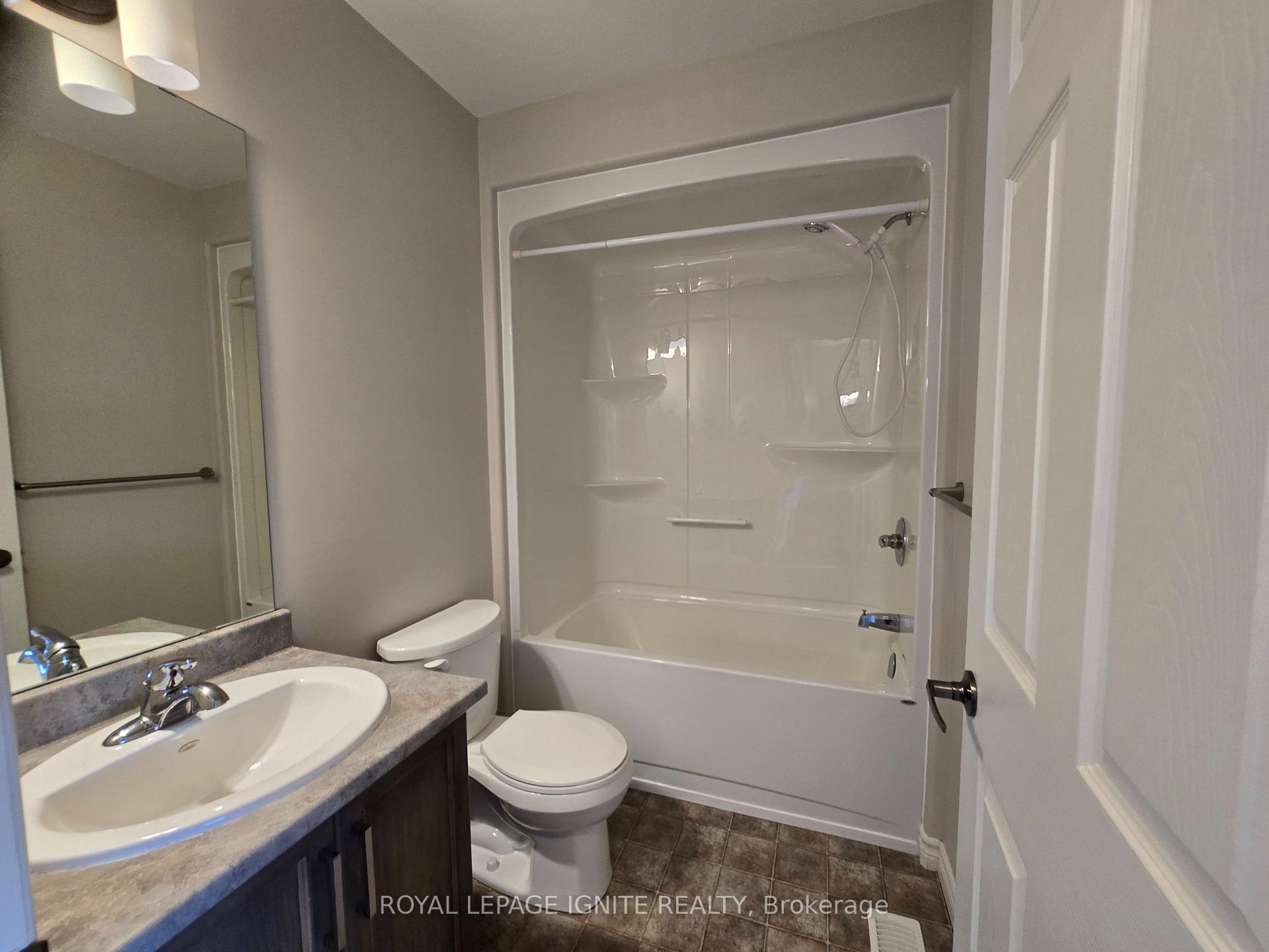 Photo 21 of 52 Cottonwood Drive, Belleville, Thurlow Ward — HOMEH