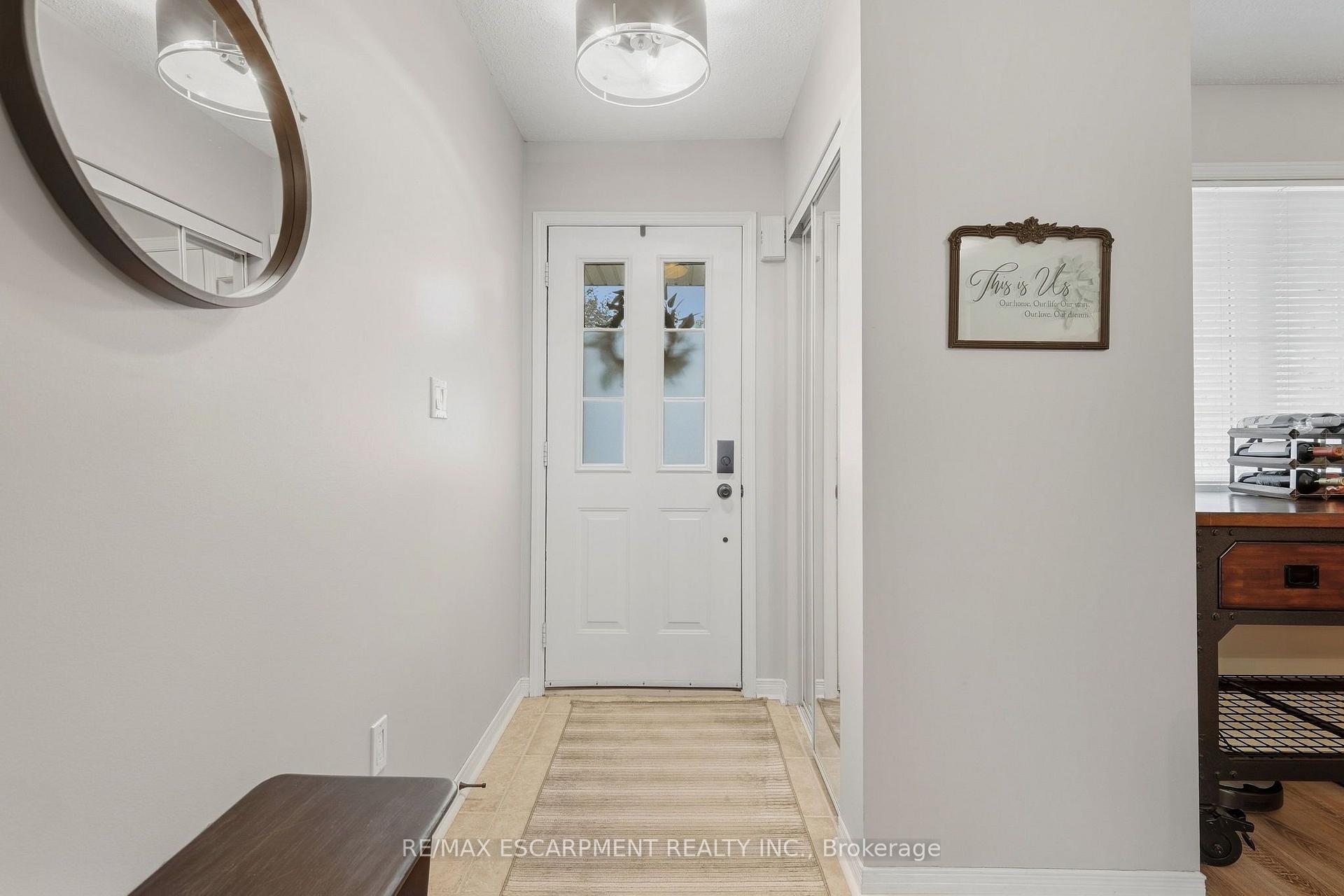 Photo 5 of 14 Kenyon Crescent, Grimsby, Grimsby East — HOMEH