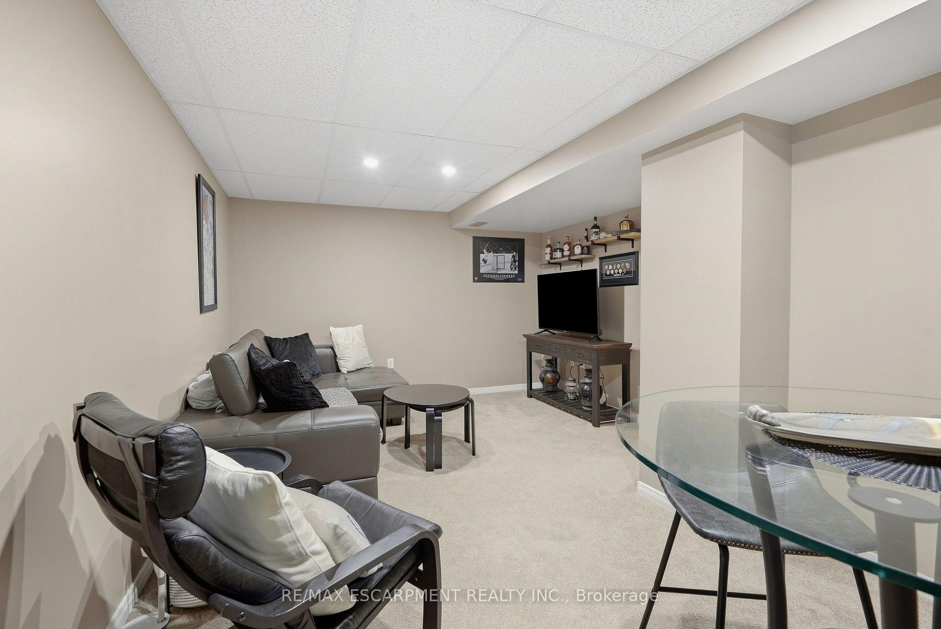 Photo 27 of 14 Kenyon Crescent, Grimsby, Grimsby East — HOMEH