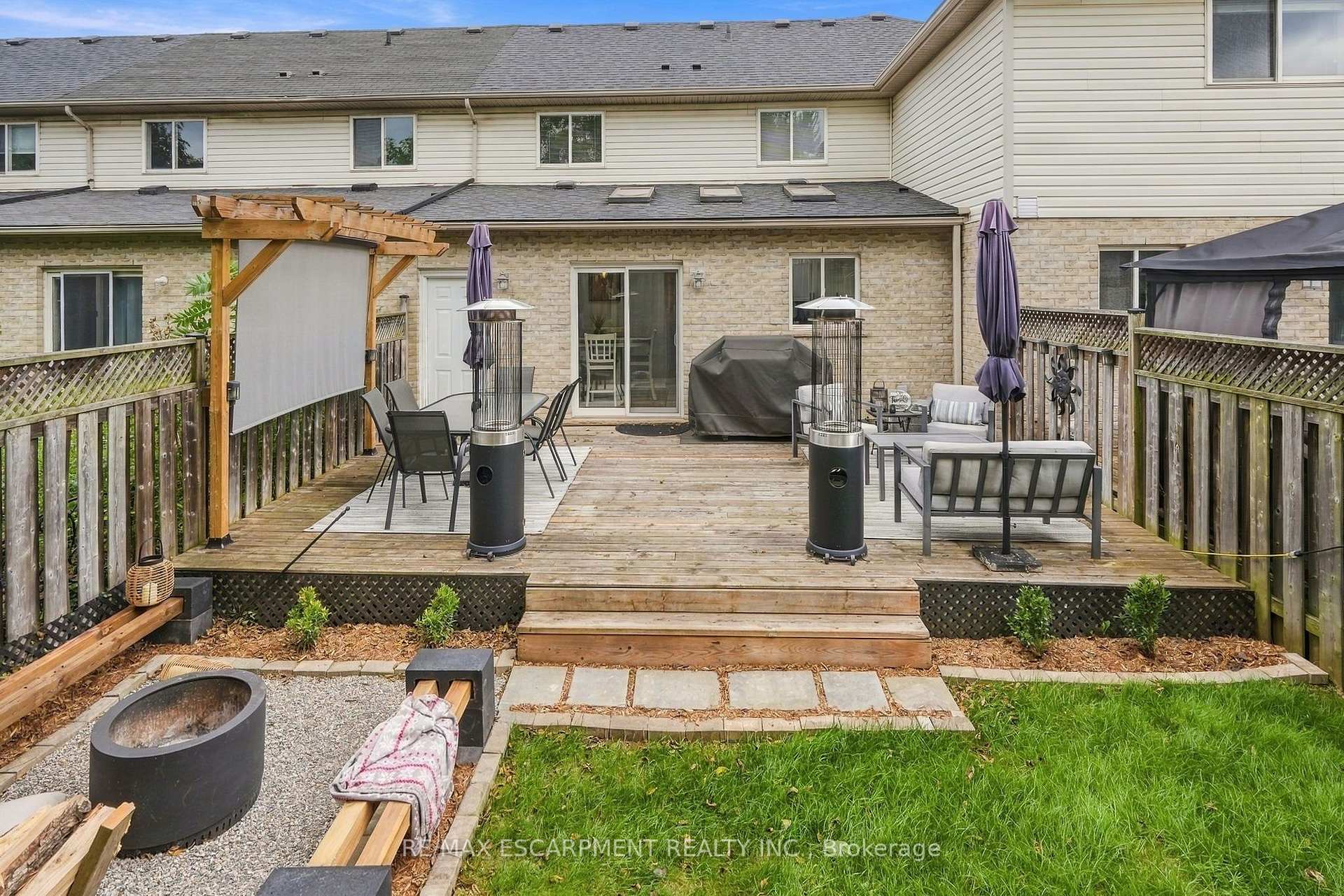 Photo 35 of 14 Kenyon Crescent, Grimsby, Grimsby East — HOMEH