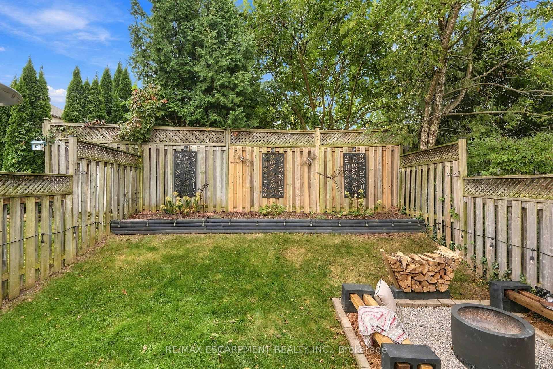 Photo 40 of 14 Kenyon Crescent, Grimsby, Grimsby East — HOMEH