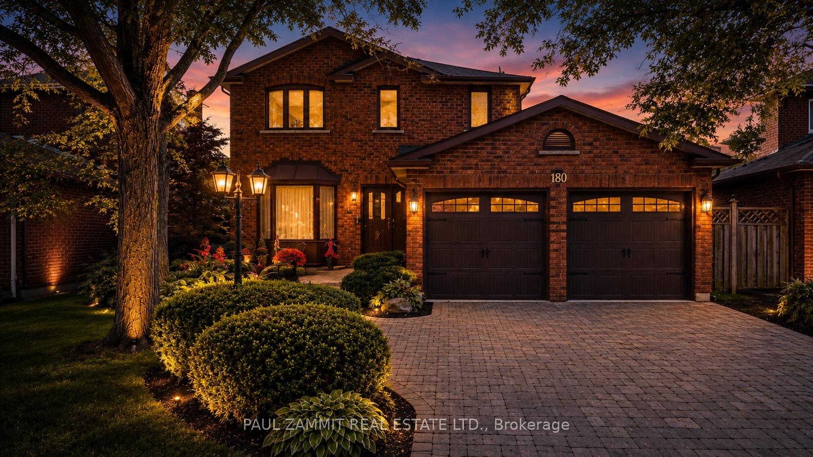 Photo of 180 Lyndhurst Drive