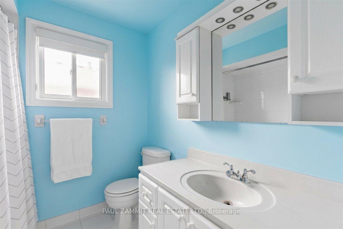Photo 20 of 180 Lyndhurst Drive, Markham, Thornlea — HOMEH