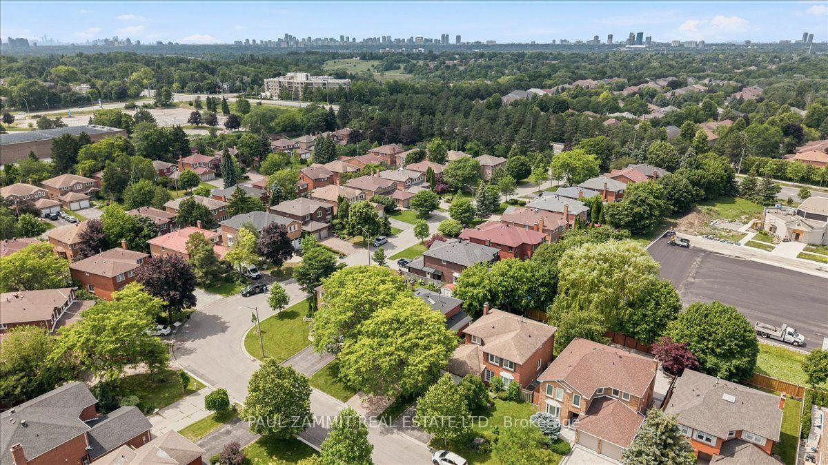 Photo 29 of 180 Lyndhurst Drive, Markham, Thornlea — HOMEH