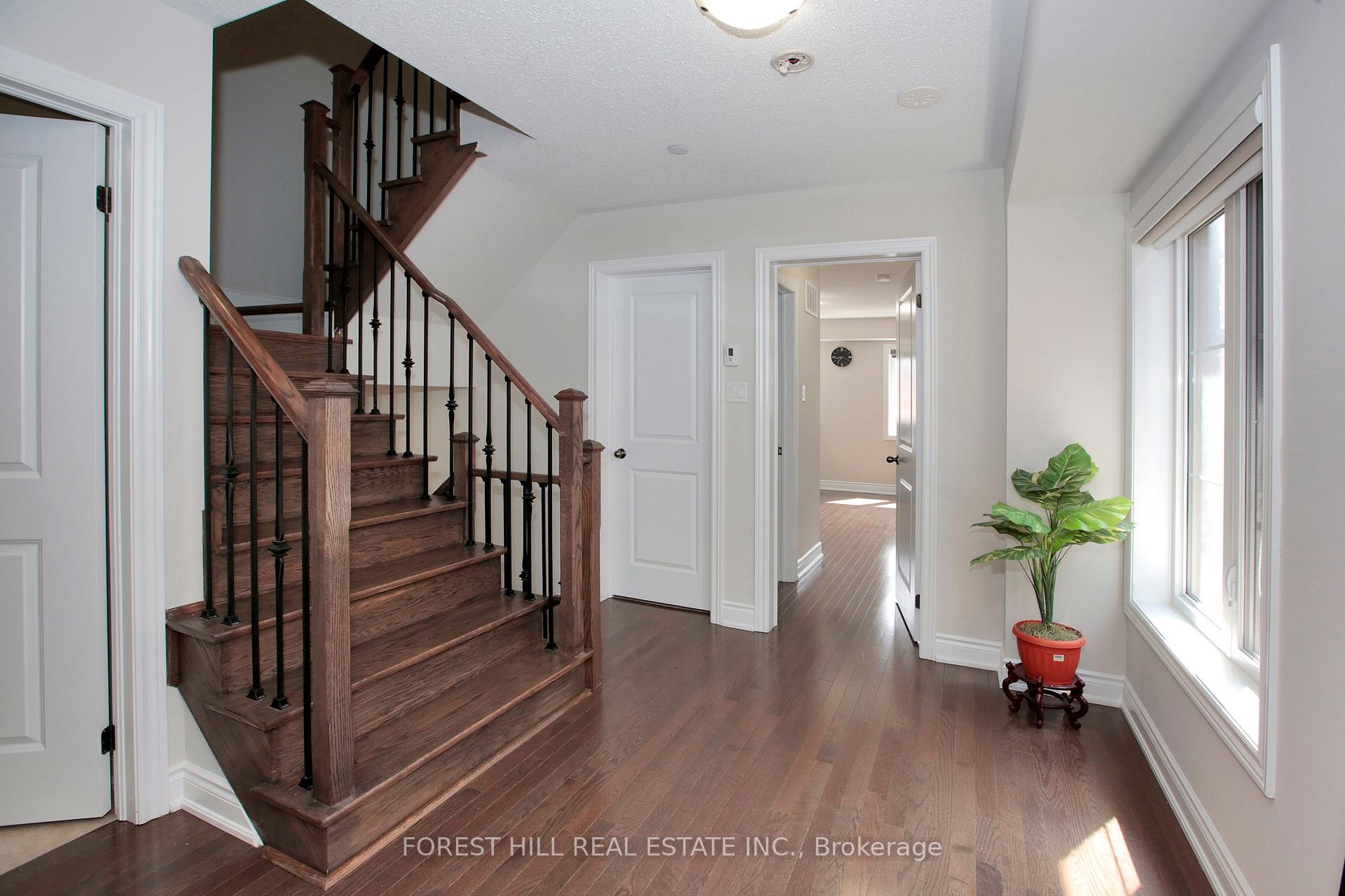 Photo 9 of Unit 142, 1331 Major Mackenzie Drive W, Vaughan, Patterson — HOMEH