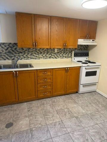 Photo 2 of 713 Yeremi Street, Pickering, West Shore — HOMEH