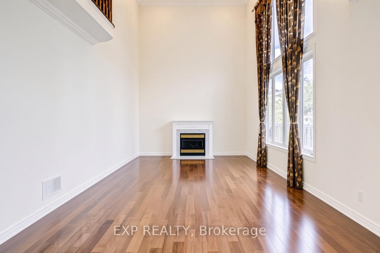 Photo 6 of 17 Country Ridge Drive, Markham, Wismer — HOMEH