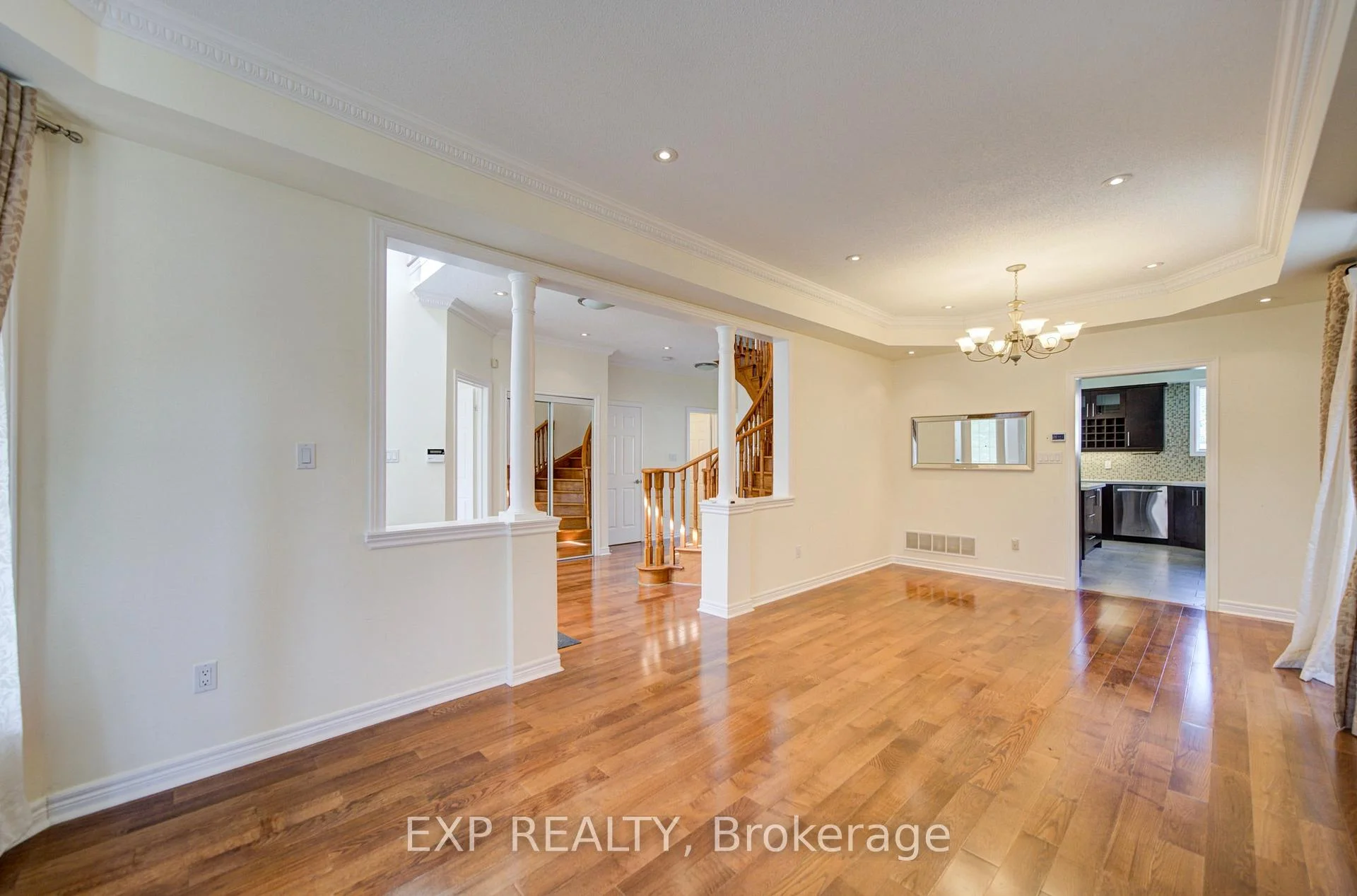 Photo 22 of 17 Country Ridge Drive, Markham, Wismer — HOMEH
