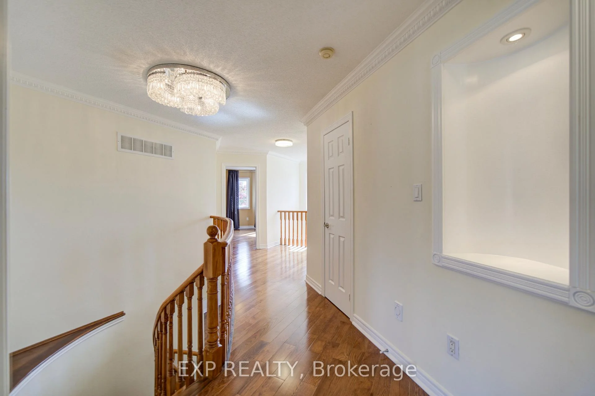 Photo 36 of 17 Country Ridge Drive, Markham, Wismer — HOMEH
