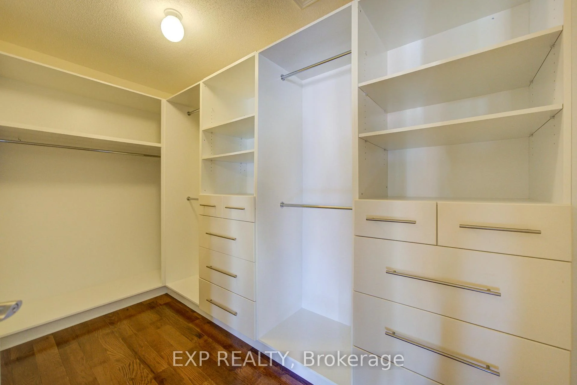 Photo 38 of 17 Country Ridge Drive, Markham, Wismer — HOMEH