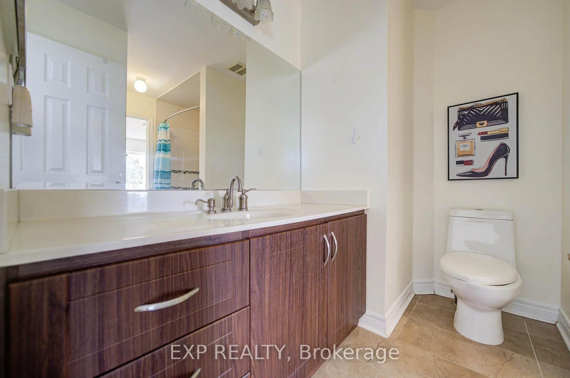 Photo 45 of 17 Country Ridge Drive, Markham, Wismer — HOMEH