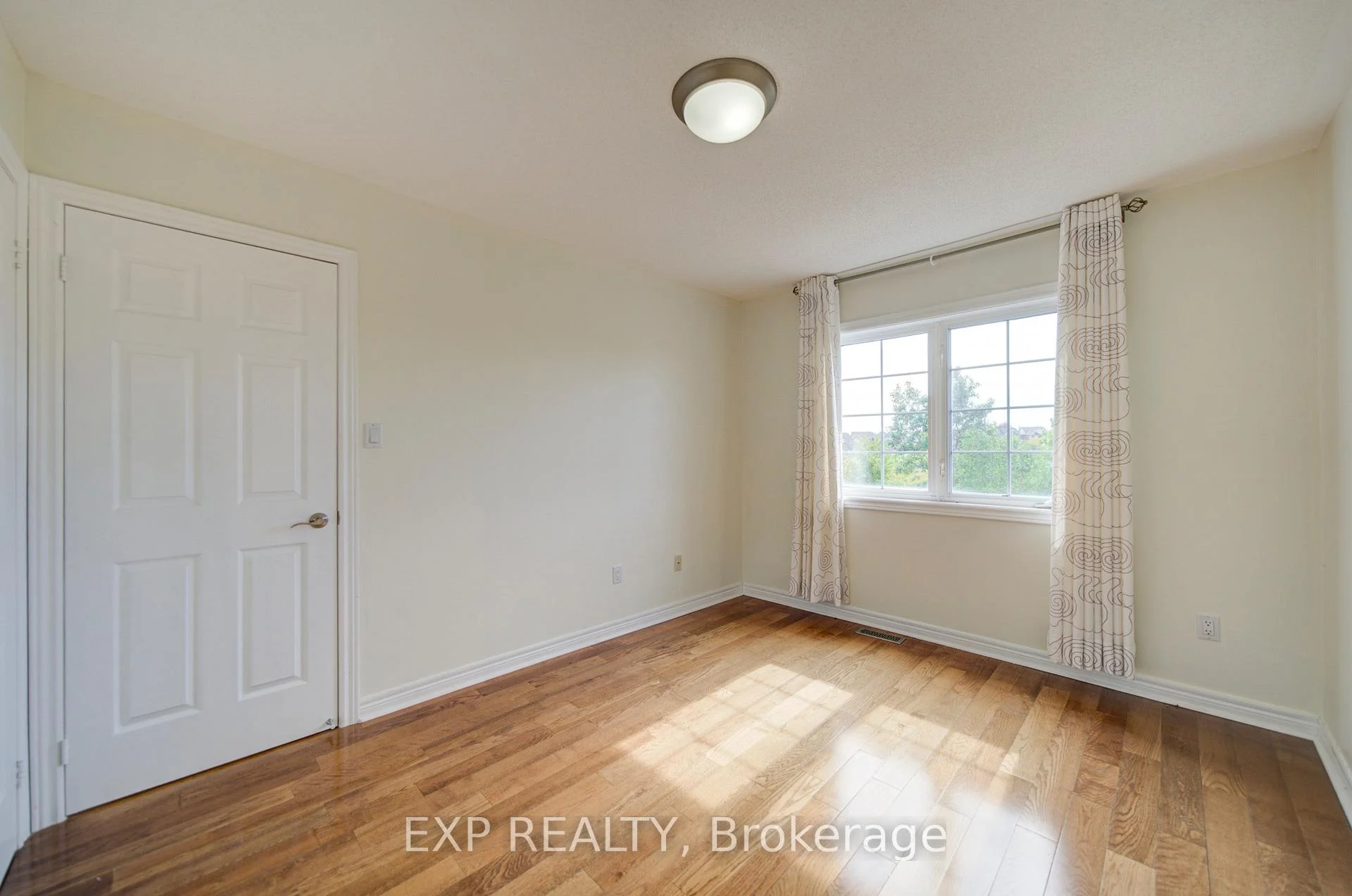 Photo 48 of 17 Country Ridge Drive, Markham, Wismer — HOMEH