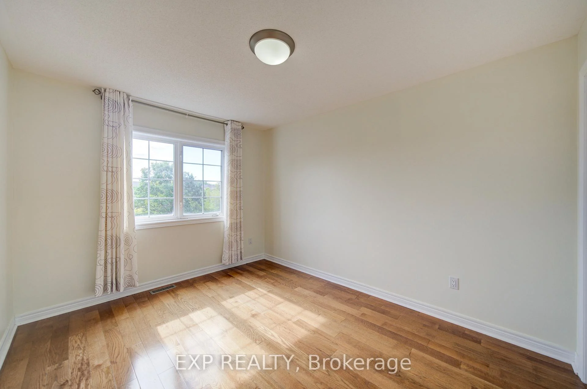 Photo 49 of 17 Country Ridge Drive, Markham, Wismer — HOMEH