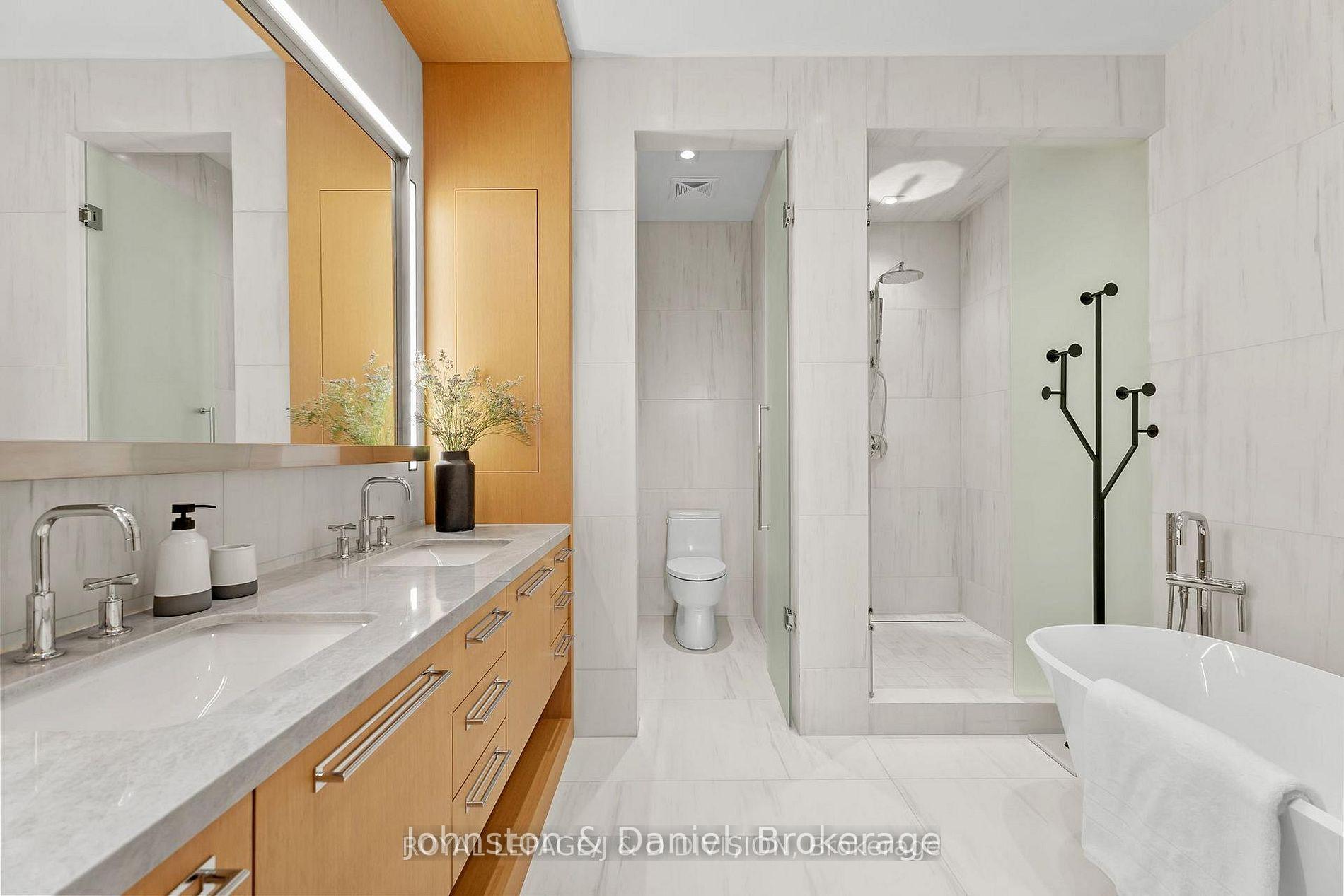 Photo 16 of Unit 710, 1 Strathgowan Avenue, Toronto, Lawrence Park South — HOMEH