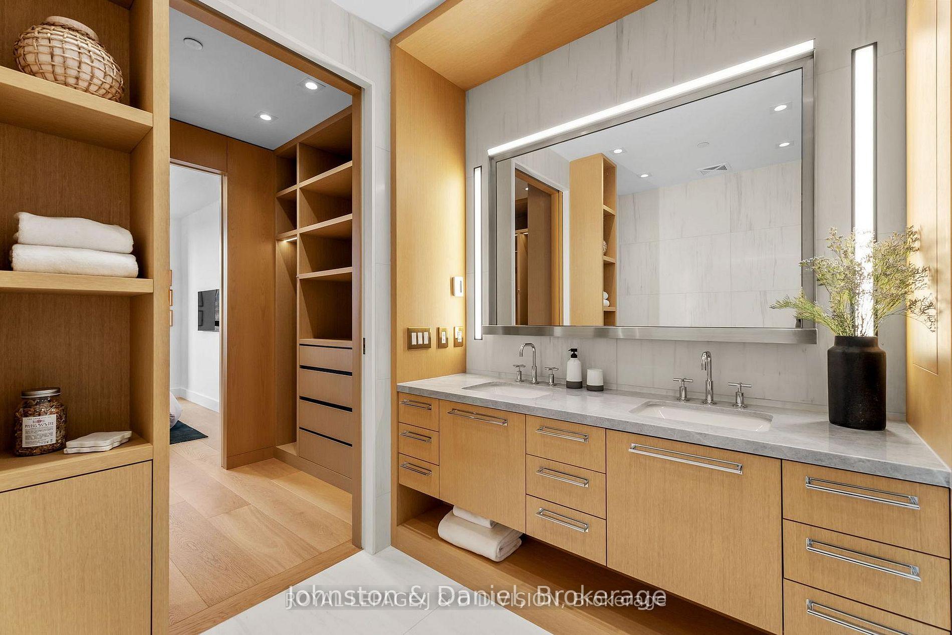 Photo 17 of Unit 710, 1 Strathgowan Avenue, Toronto, Lawrence Park South — HOMEH