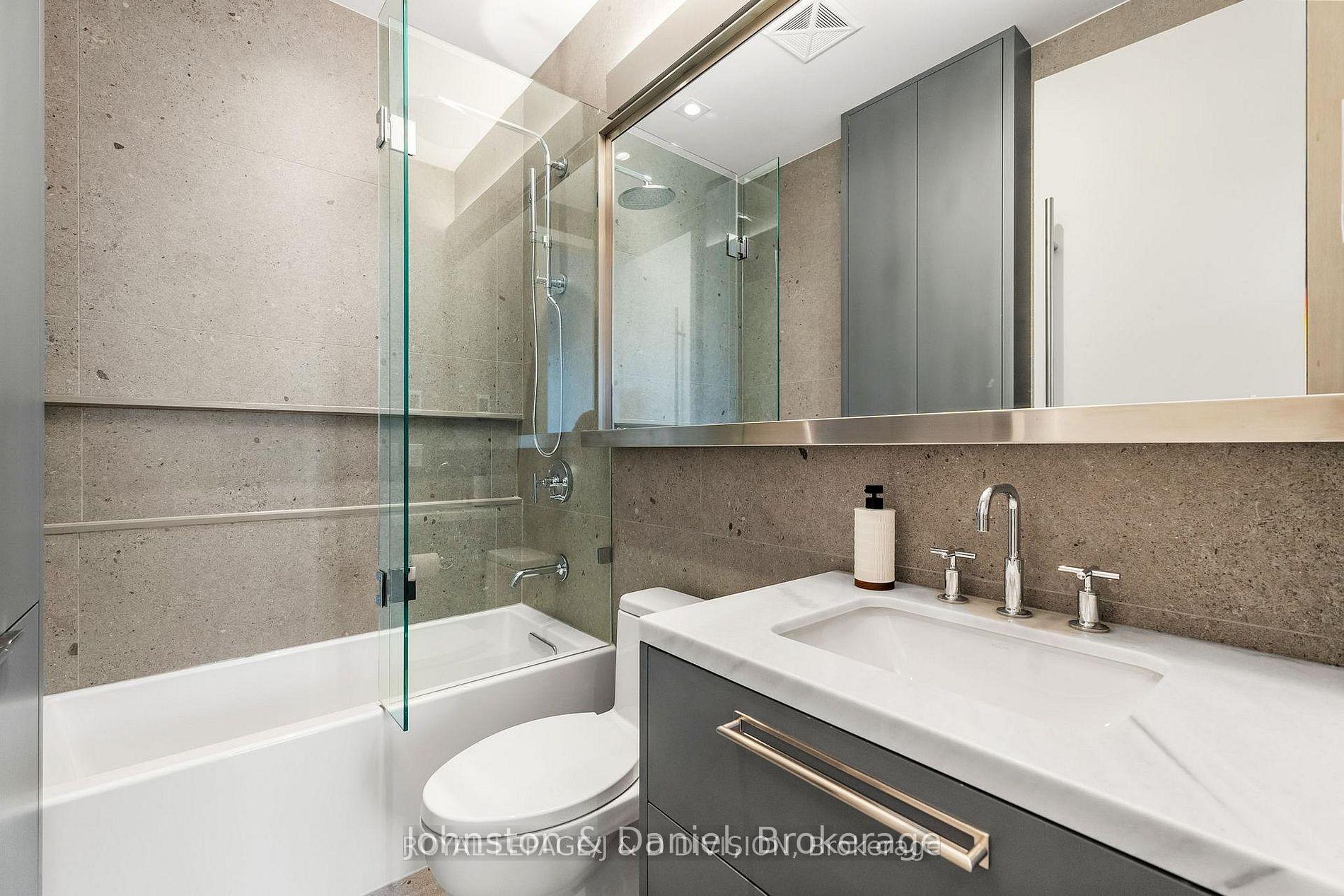 Photo 22 of Unit 710, 1 Strathgowan Avenue, Toronto, Lawrence Park South — HOMEH