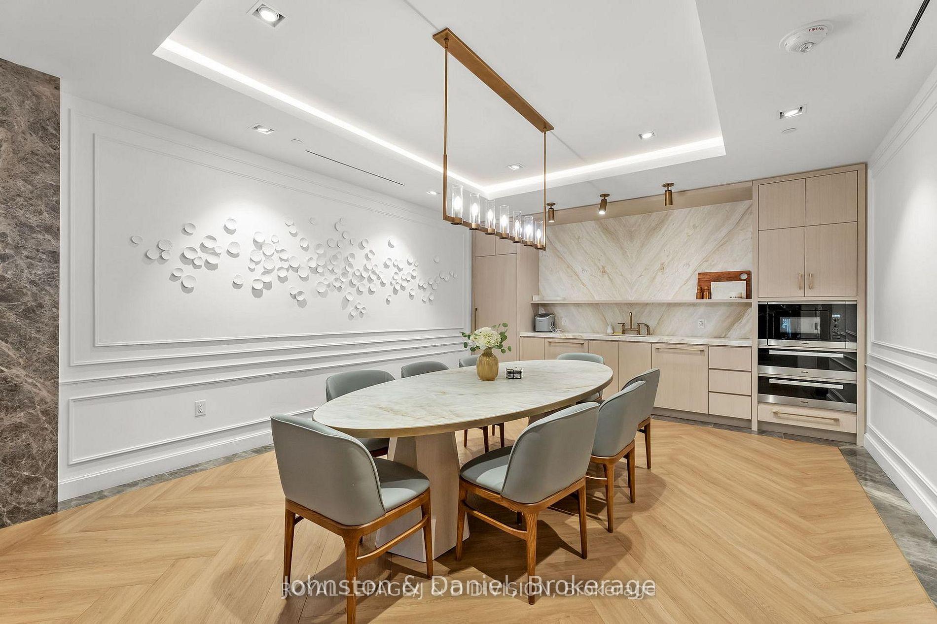 Photo 27 of Unit 710, 1 Strathgowan Avenue, Toronto, Lawrence Park South — HOMEH