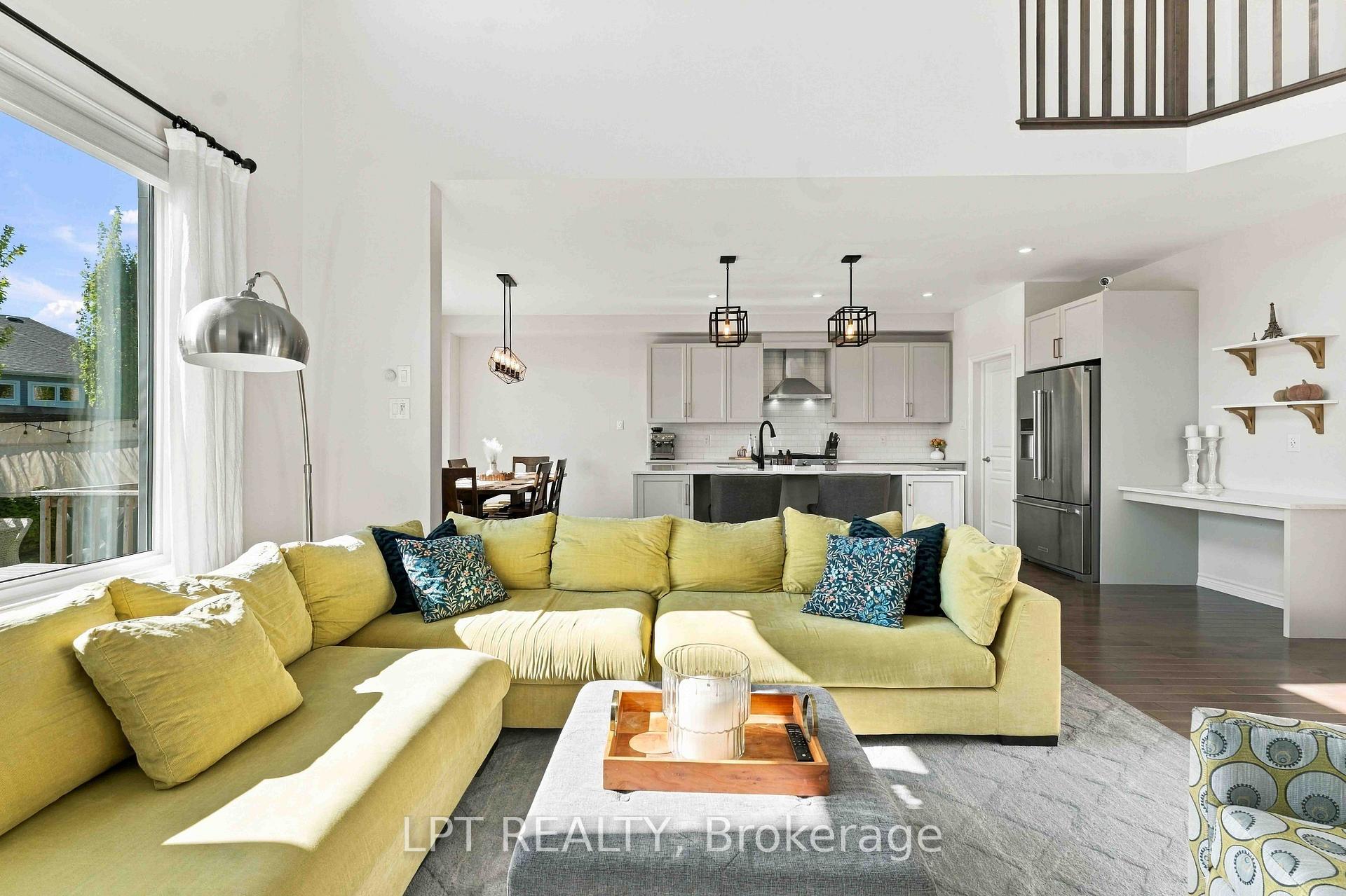 Photo 7 of 610 Cope Drive, Ottawa, Kanata - Emerald Meadows/Trailwest — HOMEH
