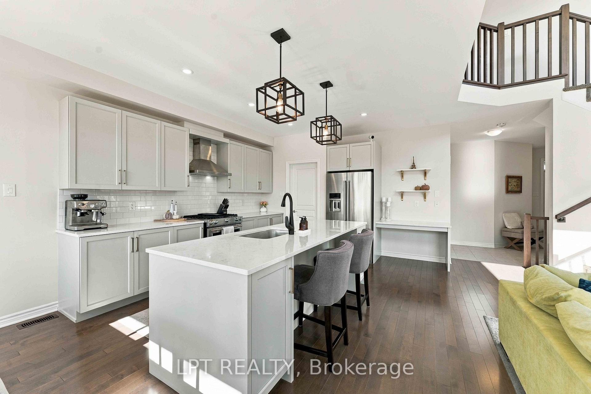 Photo 10 of 610 Cope Drive, Ottawa, Kanata - Emerald Meadows/Trailwest — HOMEH