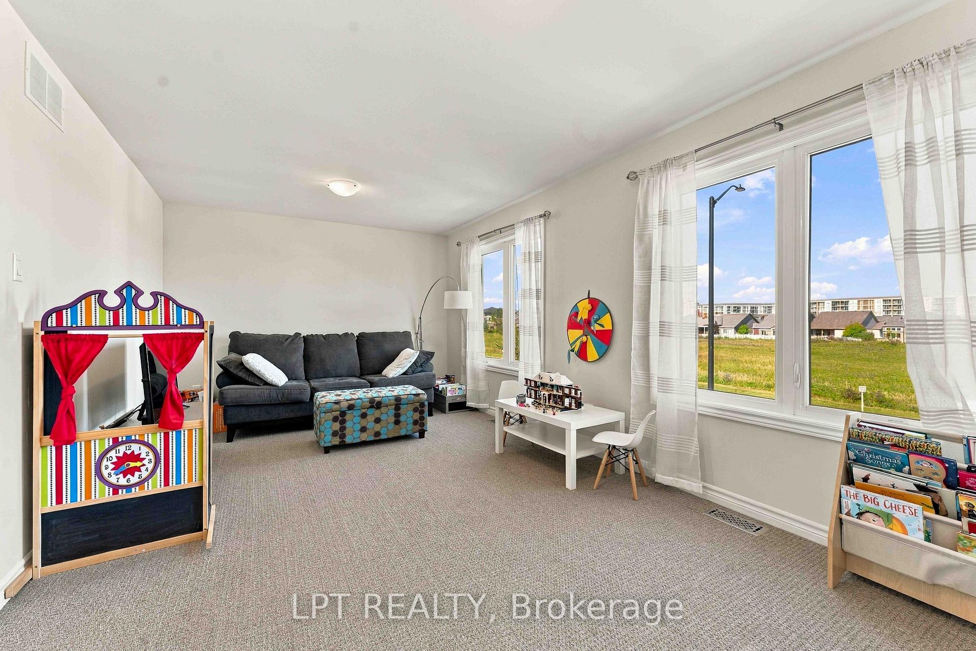 Photo 23 of 610 Cope Drive, Ottawa, Kanata - Emerald Meadows/Trailwest — HOMEH