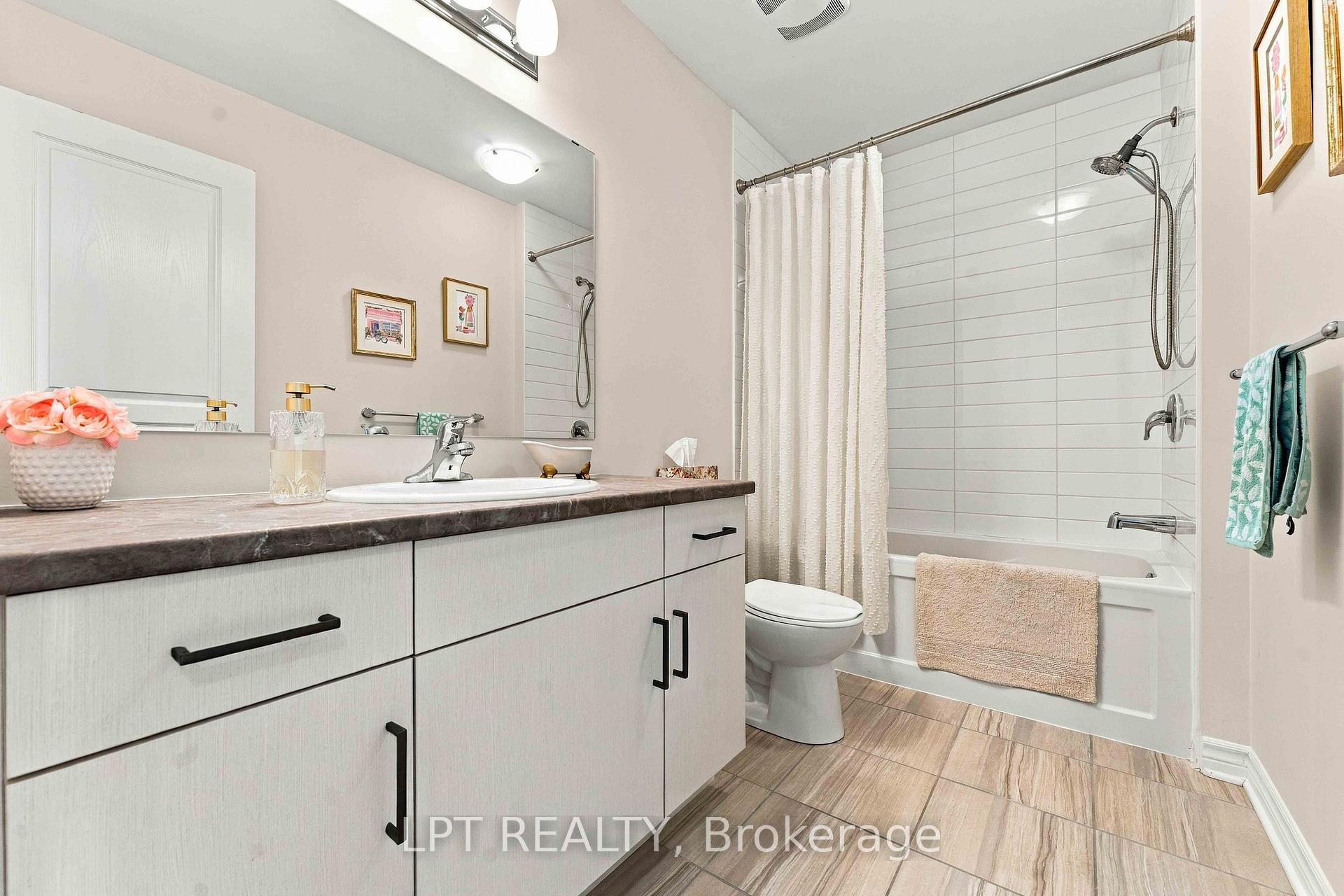 Photo 25 of 610 Cope Drive, Ottawa, Kanata - Emerald Meadows/Trailwest — HOMEH